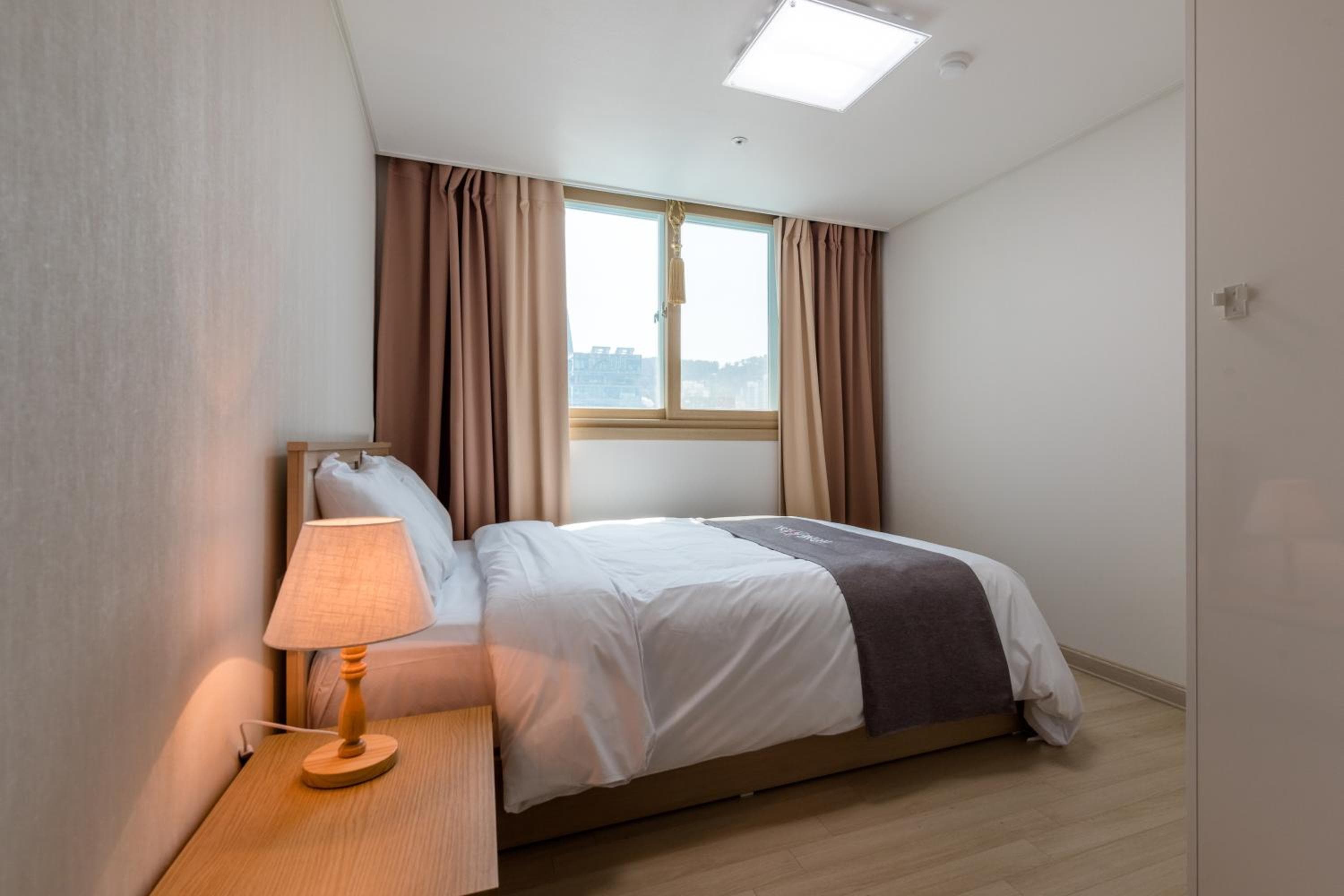 JS Residence Hotel Okpo, Geoje , photo 2