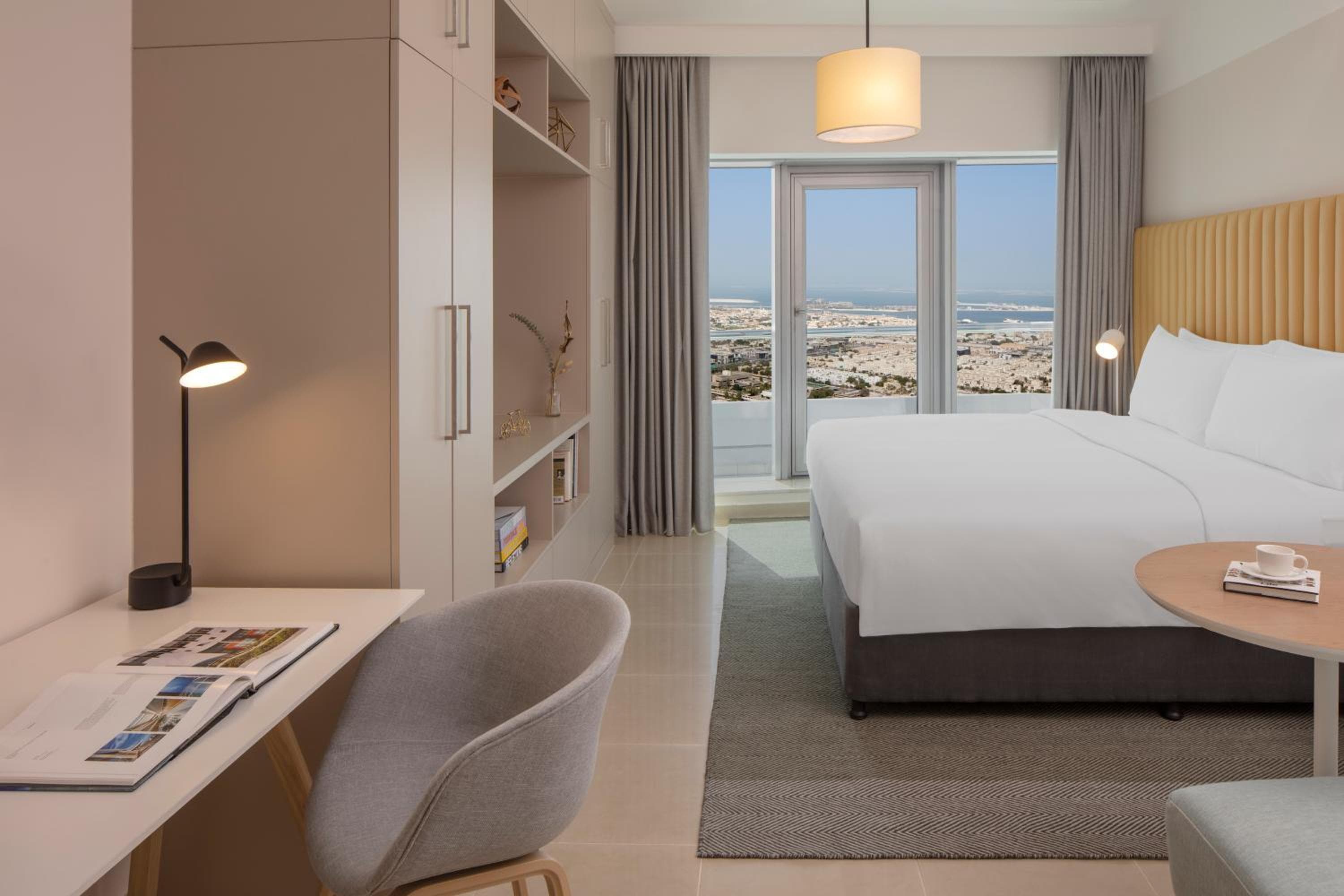 Staybridge Suites Dubai Financial Centre by IHG, Dubai, photo 3