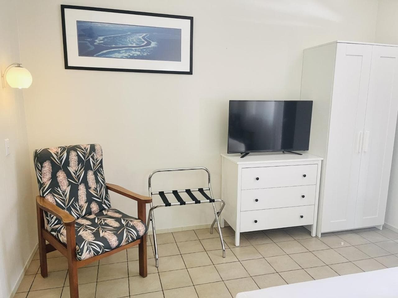 Paradise Court Holiday Units, Airlie Beach, photo 3