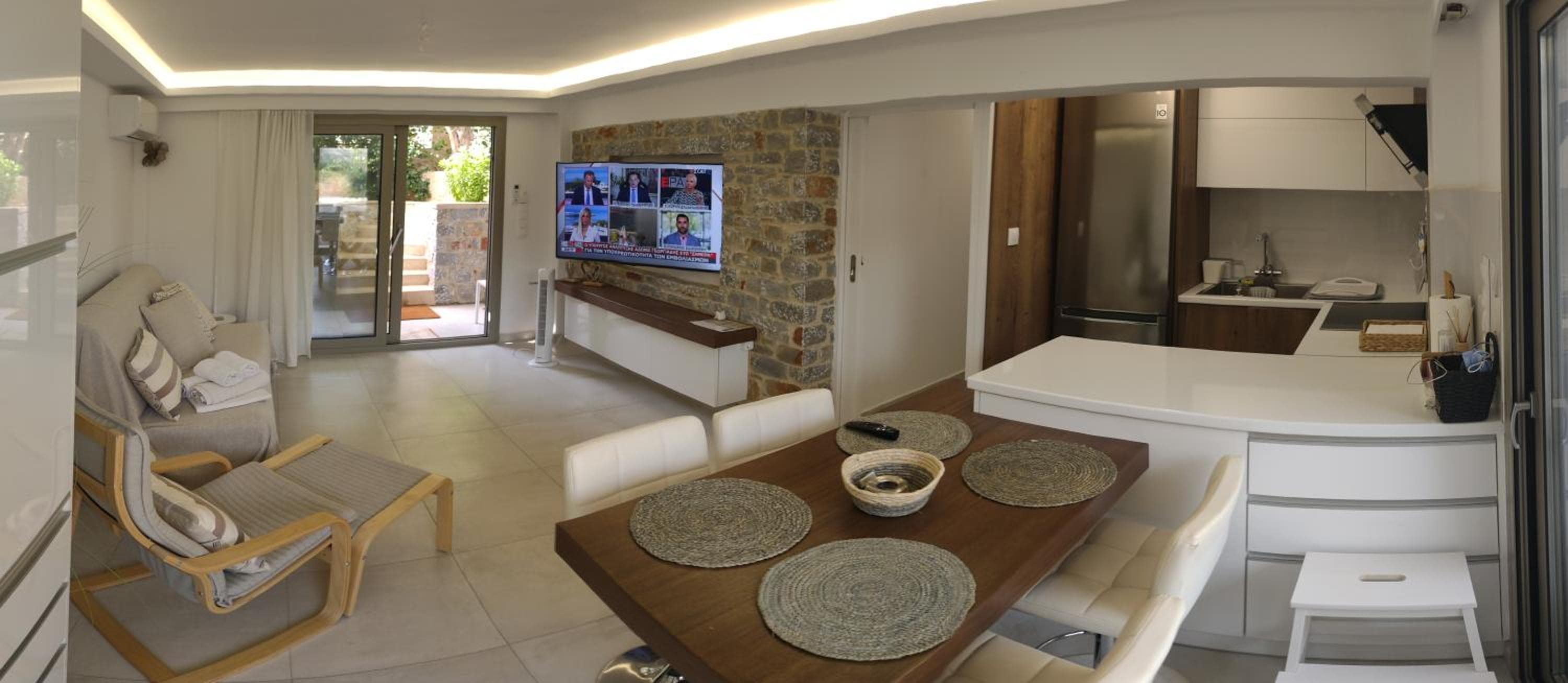 Irida Holiday Apartments, Stoupa, photo 3