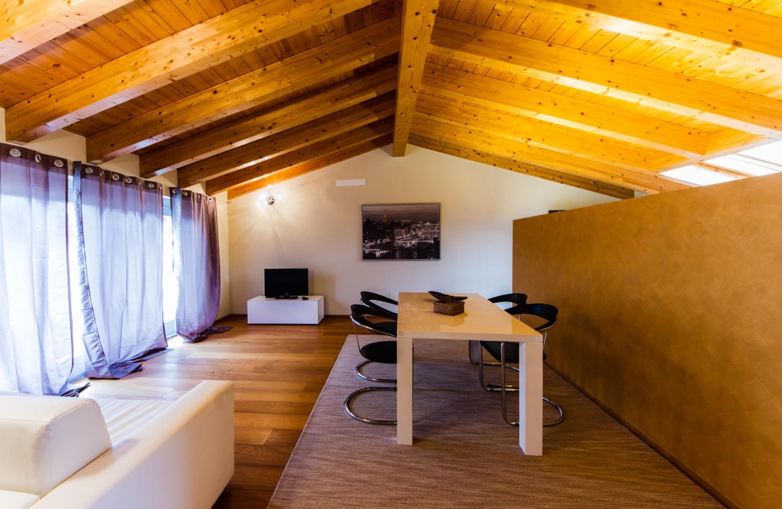 Vip Bergamo Apartments, Bergamo, photo 4