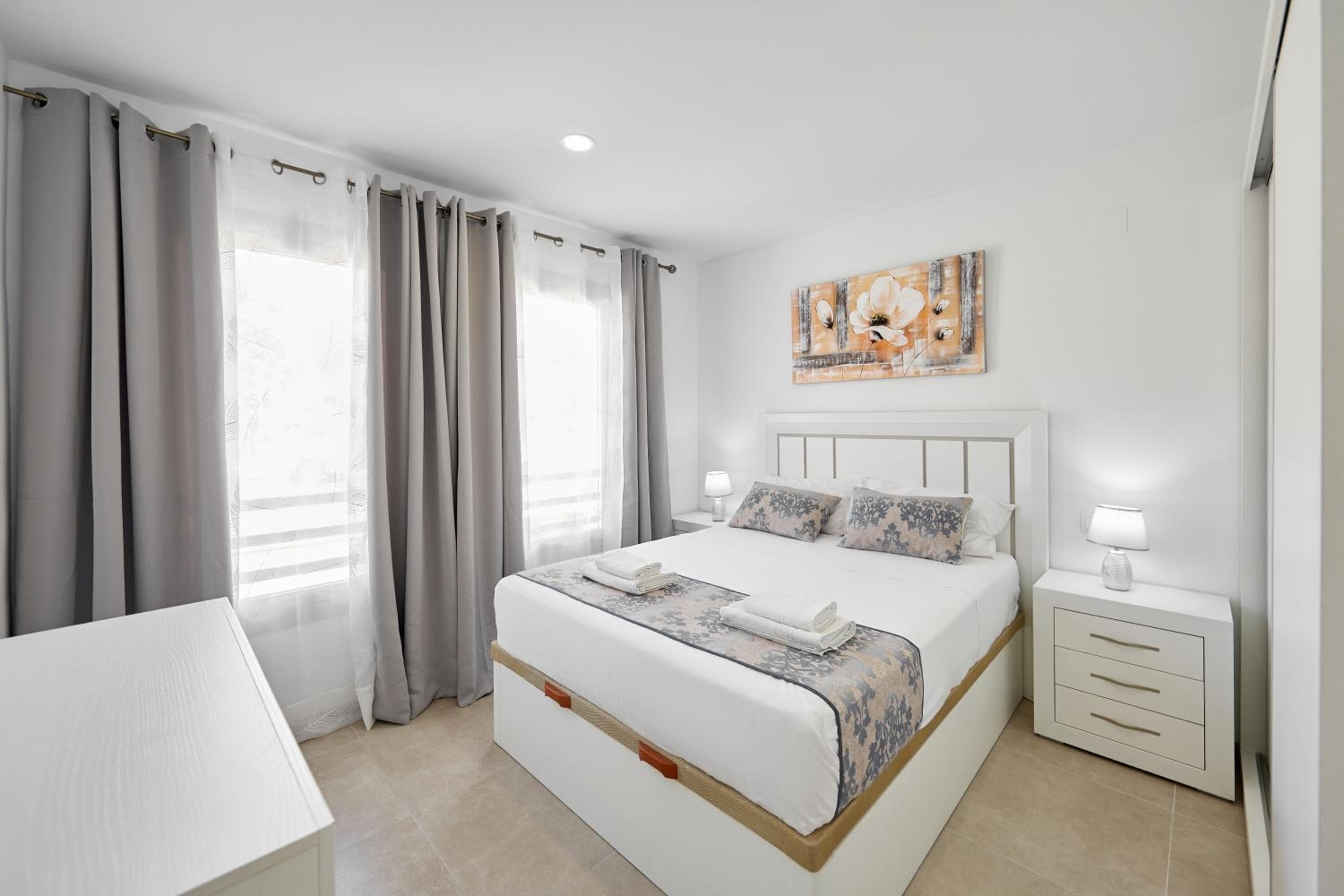 Sonrisa Deluxe Apartments, Levante, Benidorm