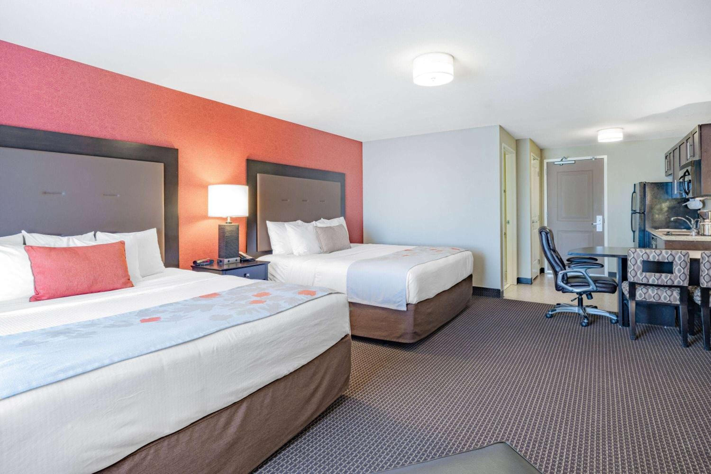 Hawthorn Suites by Wyndham Williston, Williston, photo 3