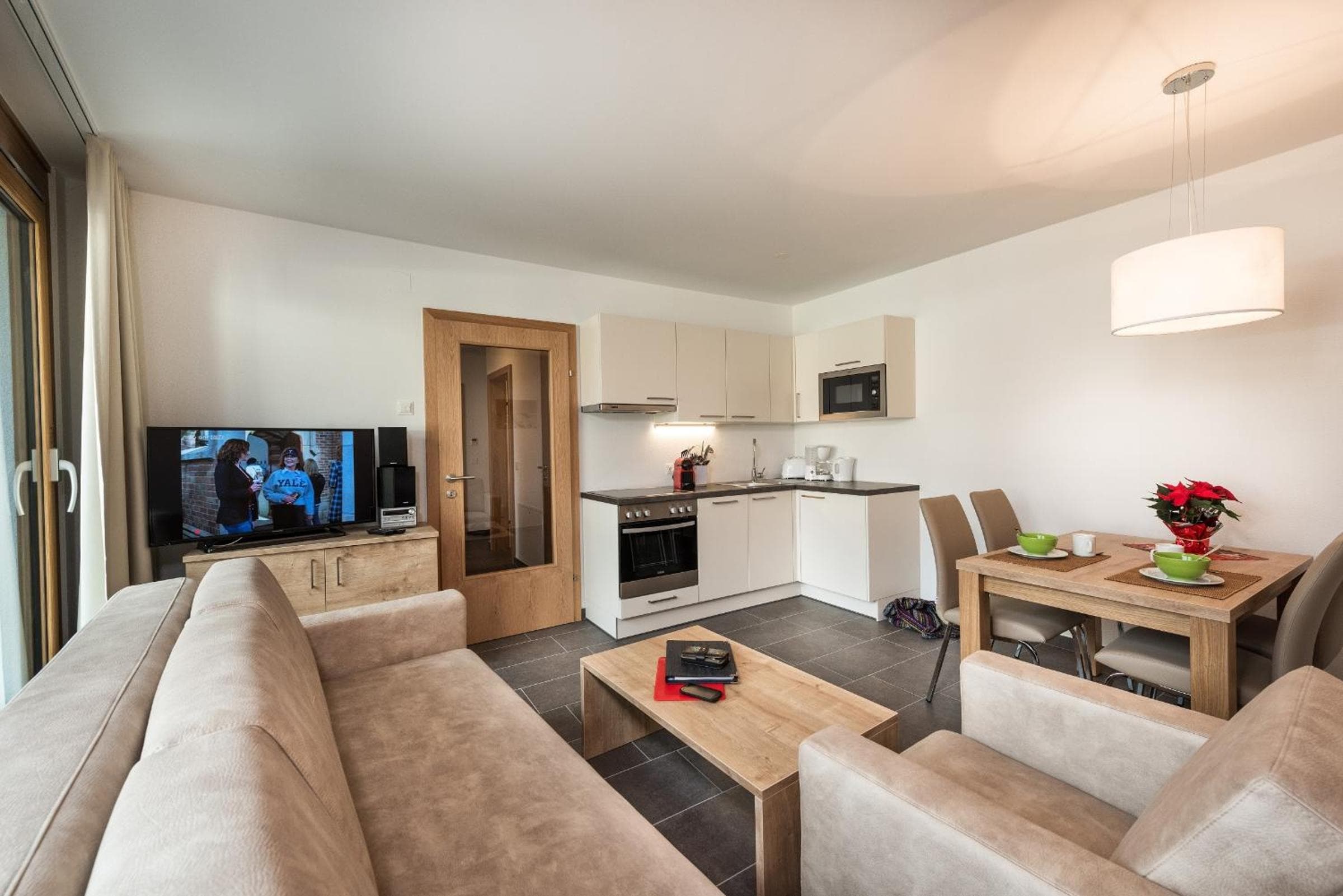 AlpenParks Hotel & Apartment Central Zell am See, Zell am See, photo 5