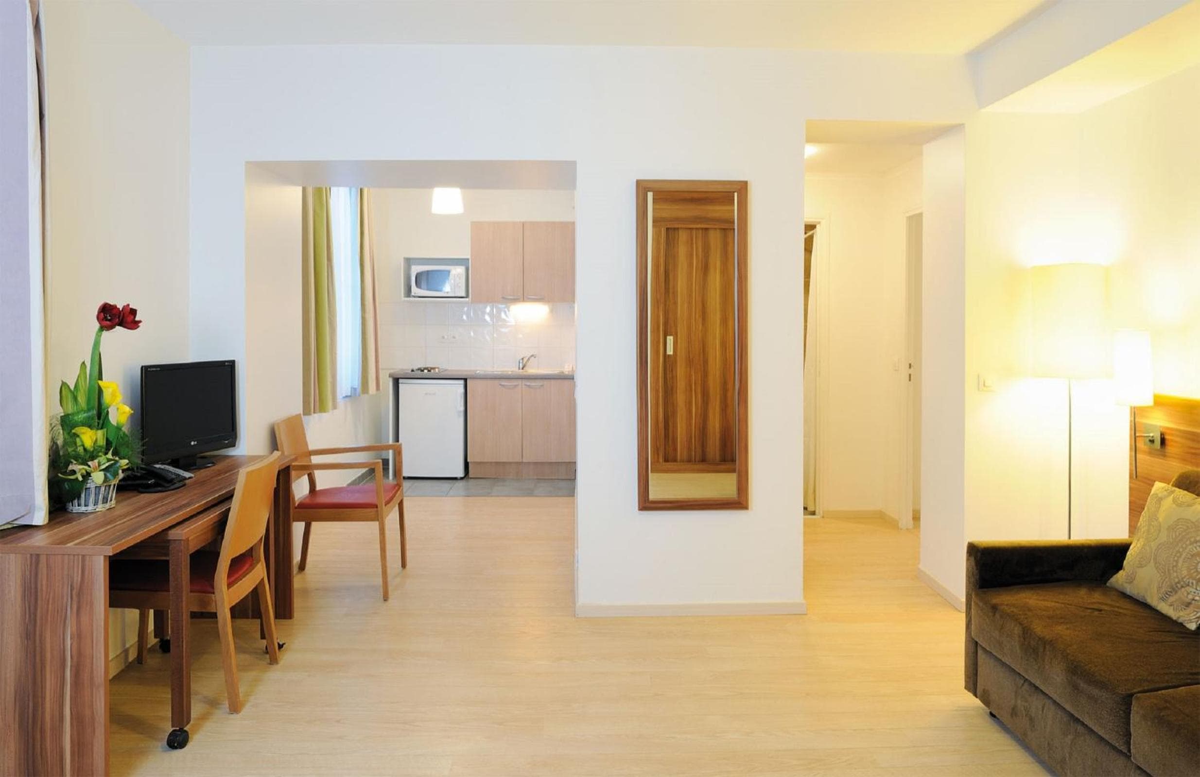 Residhome Paris Saclay " Bures sur Yvette ", Bures-sur-Yvette, photo 4