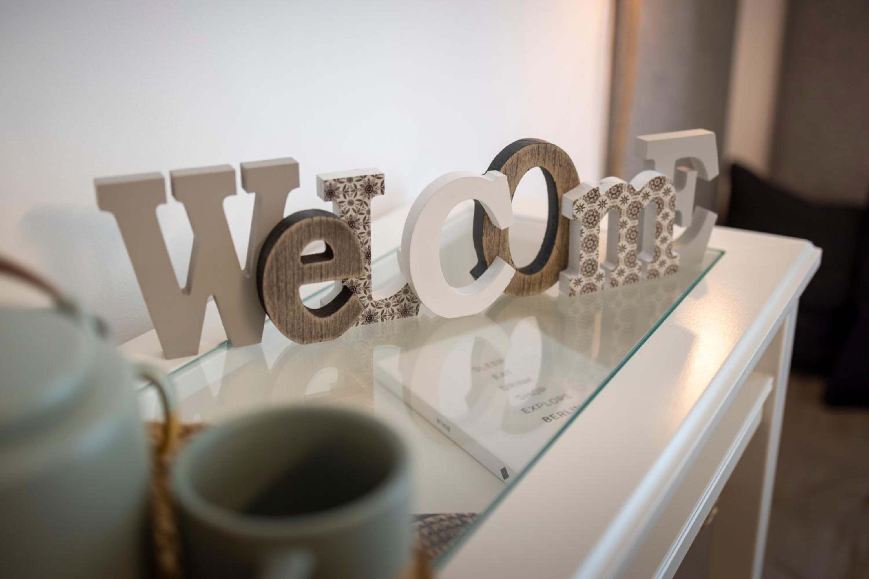 Pure Berlin Apartments - for up to 5 guests near Uber Arena, central, stylish, Berlin