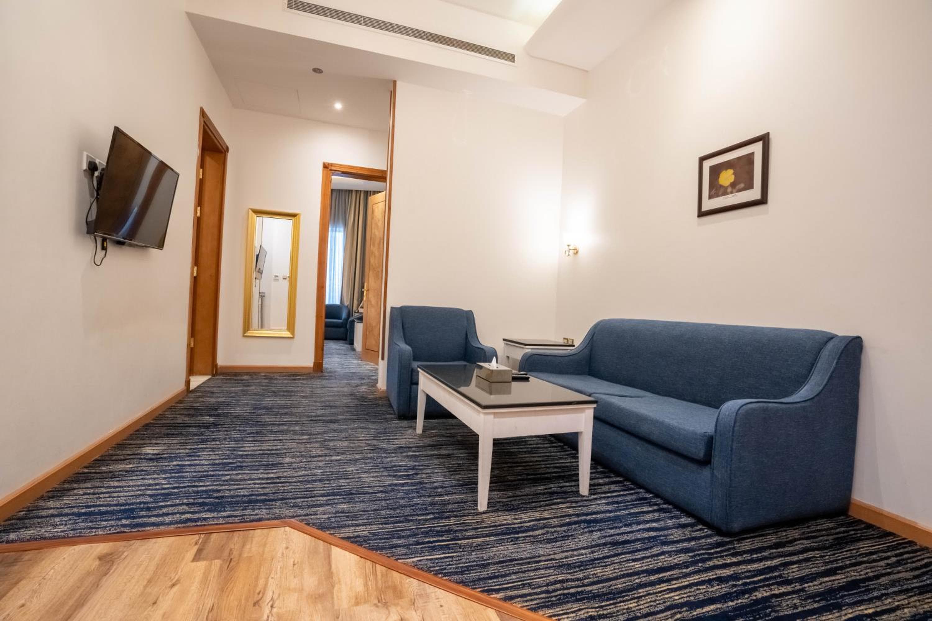 Platinum Al Khamseen Serviced Apartments, Taif, photo 5