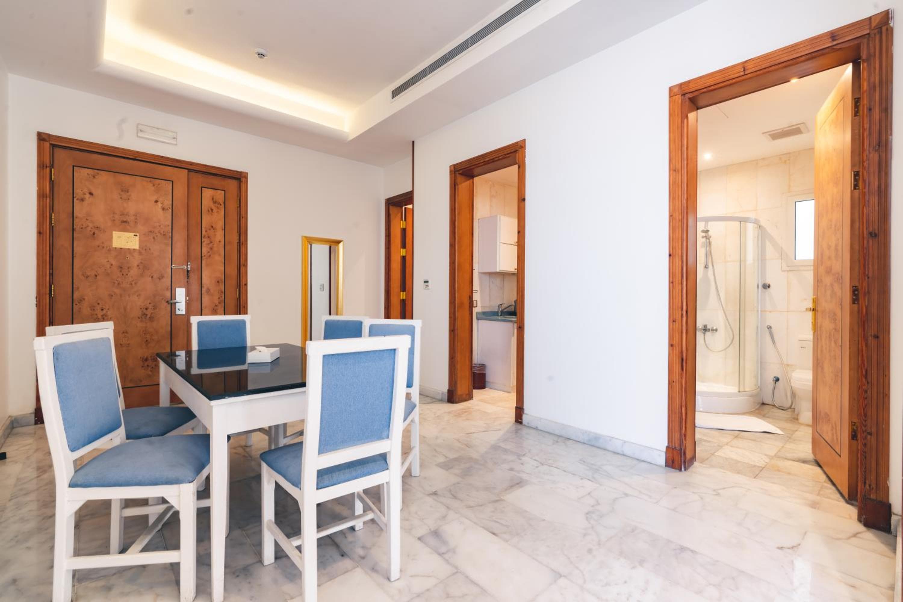 Platinum Al Khamseen Serviced Apartments, Taif, photo 2