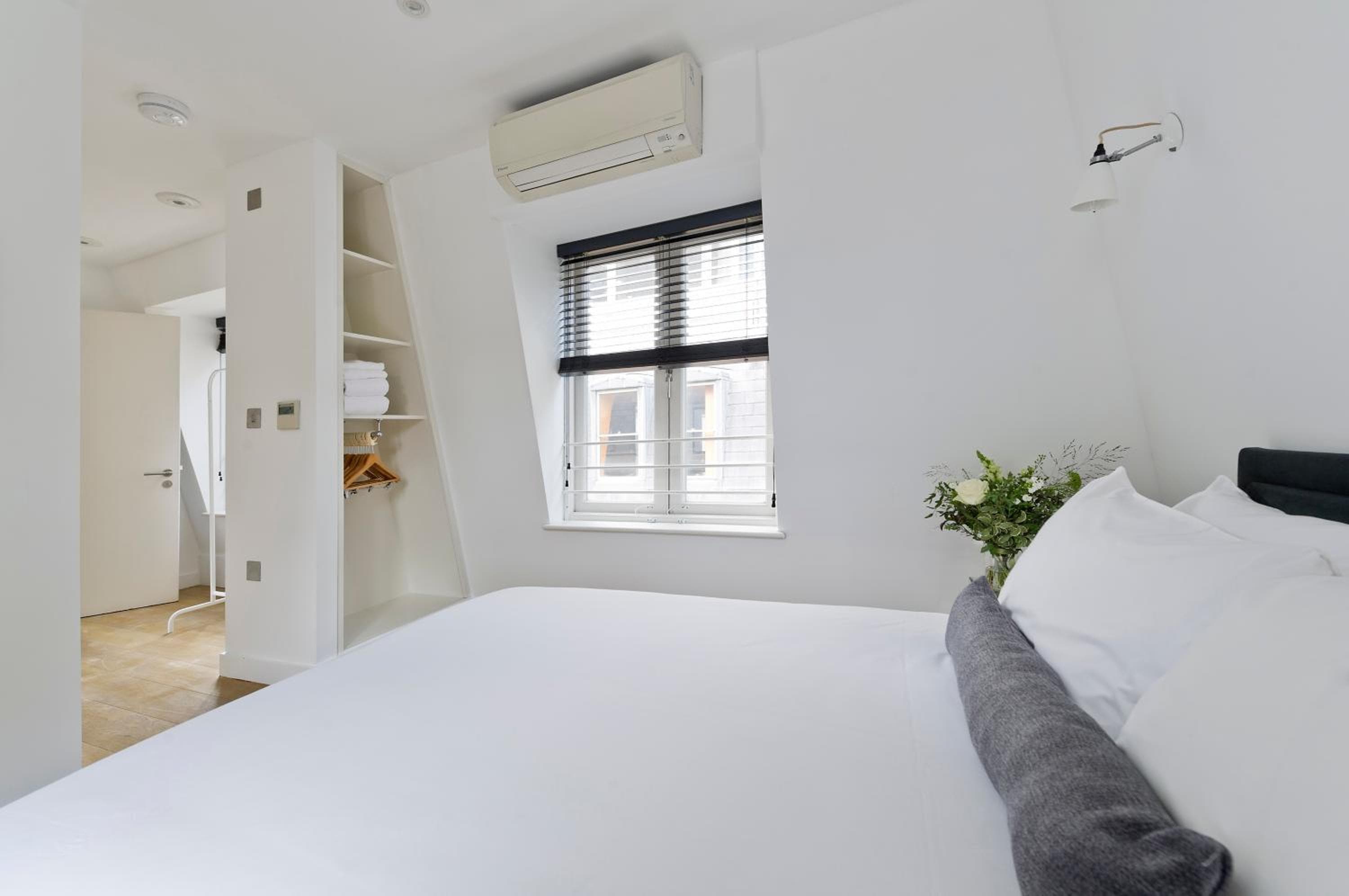 Crane Court by City2Stay, London, photo 2