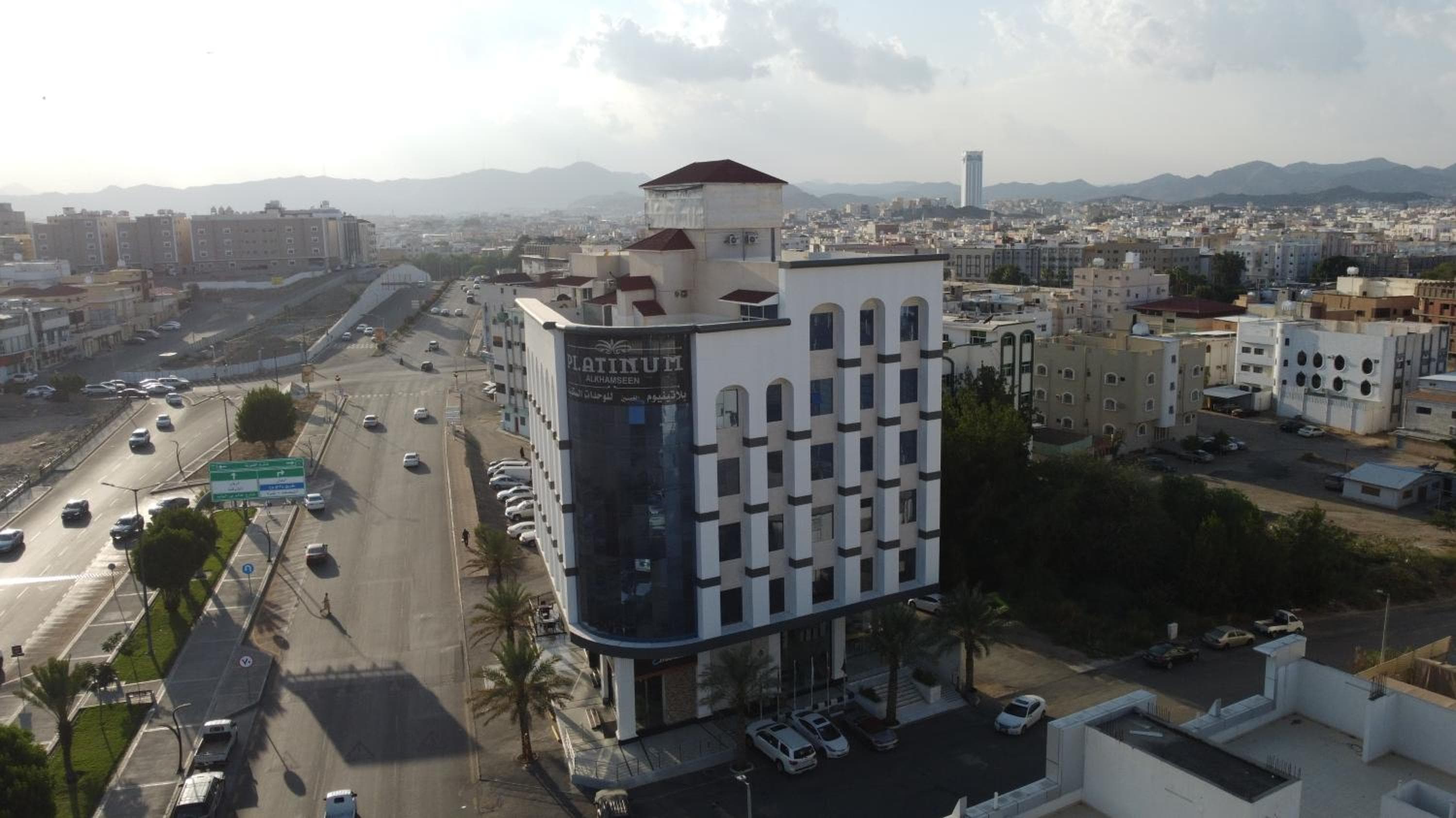 Platinum Al Khamseen Serviced Apartments, Taif, photo 6