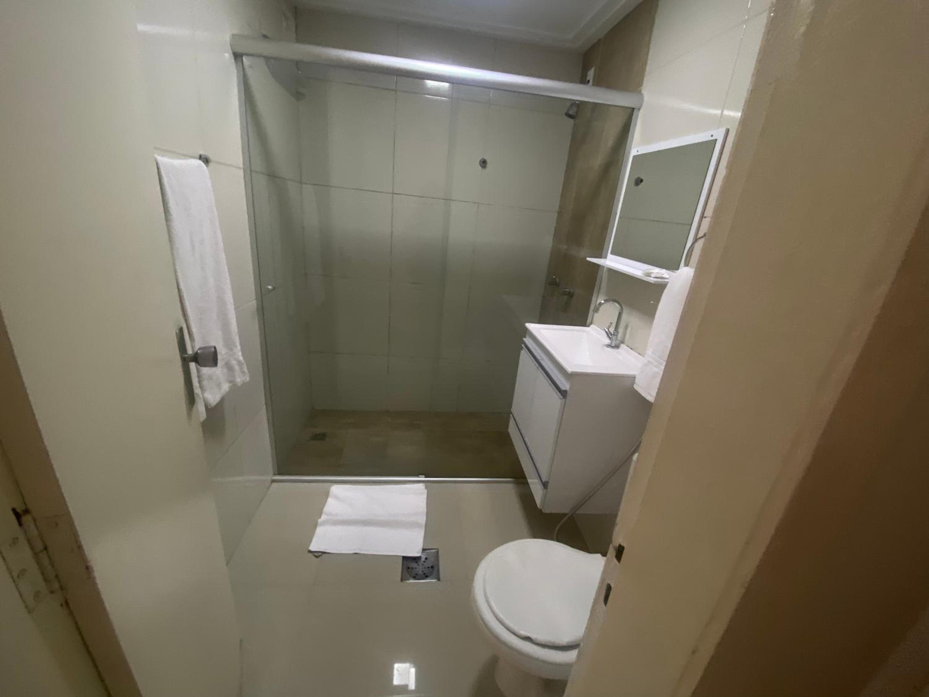 Apart Hotel Garvey - Ciany Monteiro, Brasilia, photo 4