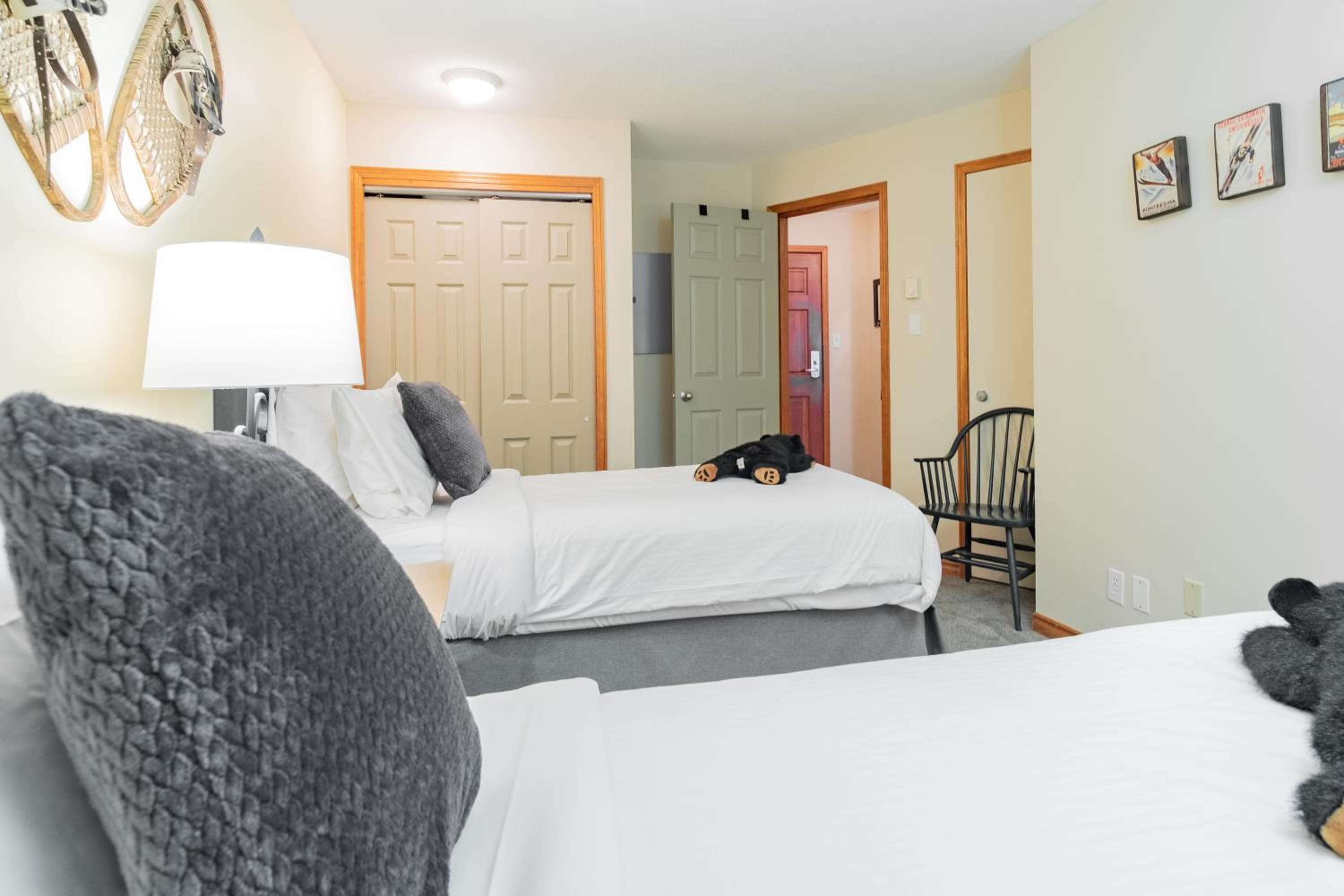 The best ski in ski out two bedroom condo at Aspens, Whistler, photo 4