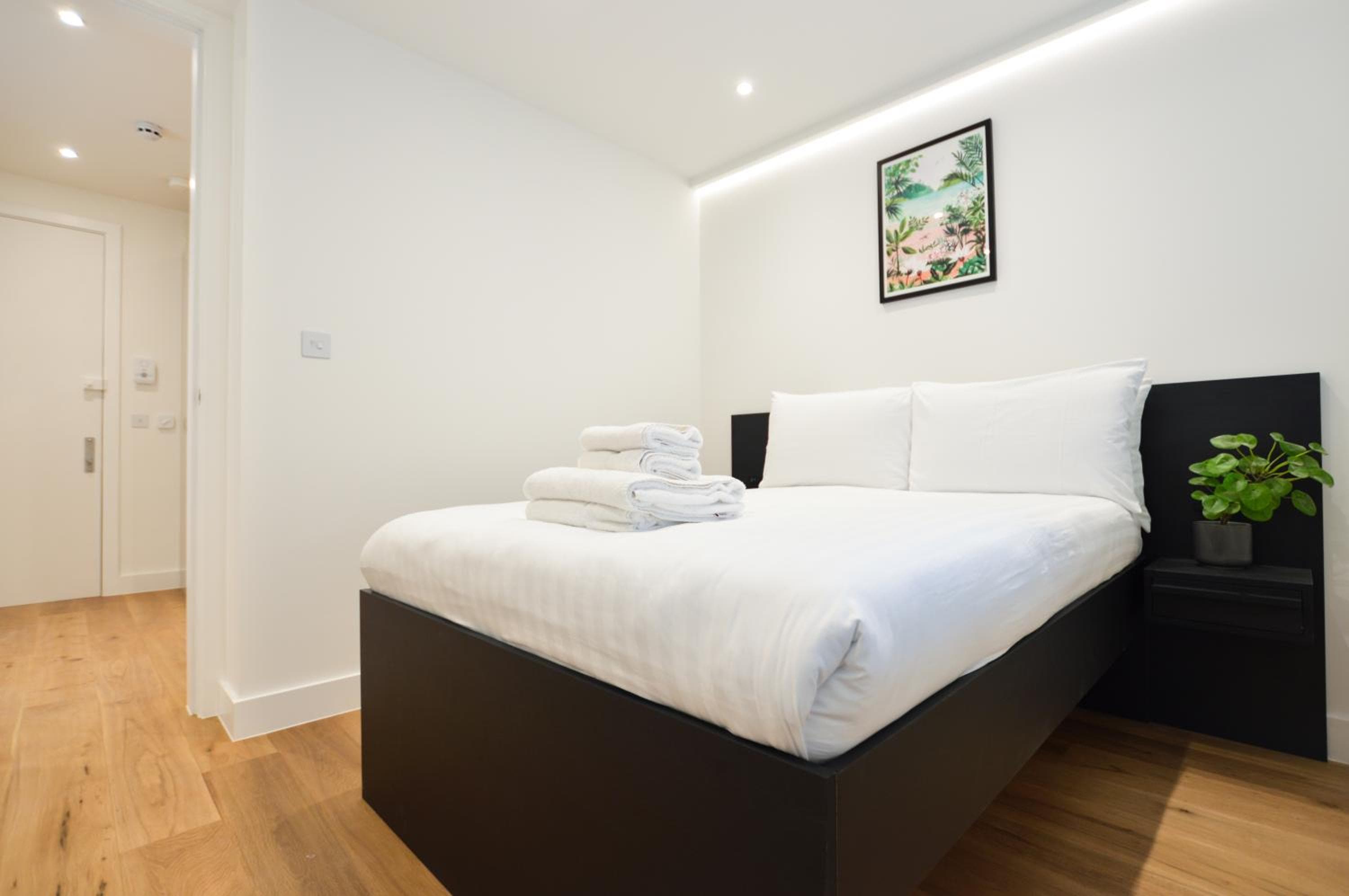 StayPrime Marylebone Serviced Apartments, London, photo 3