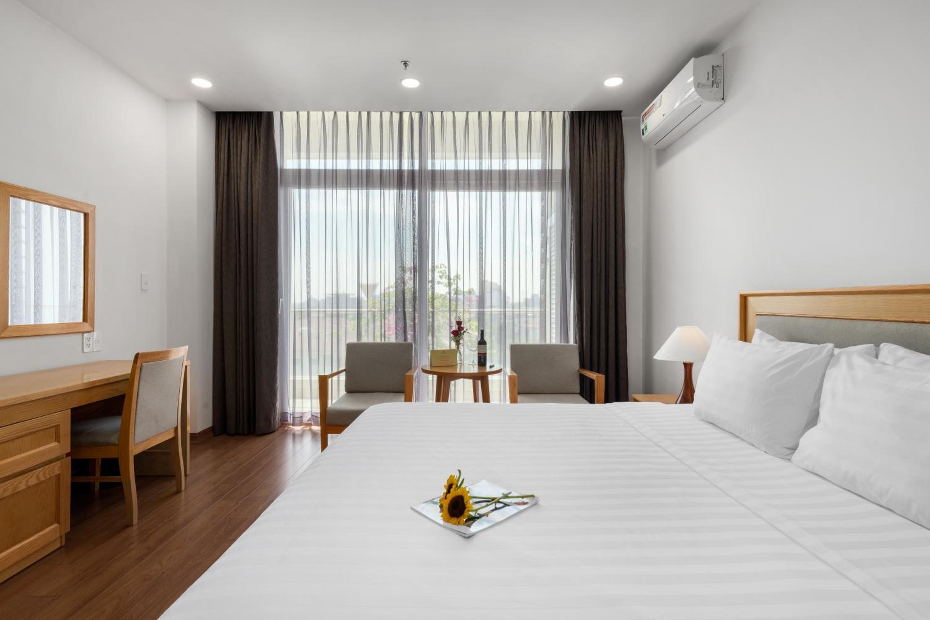 Sunflower Hotel & International Village, Hai Phong, photo 3