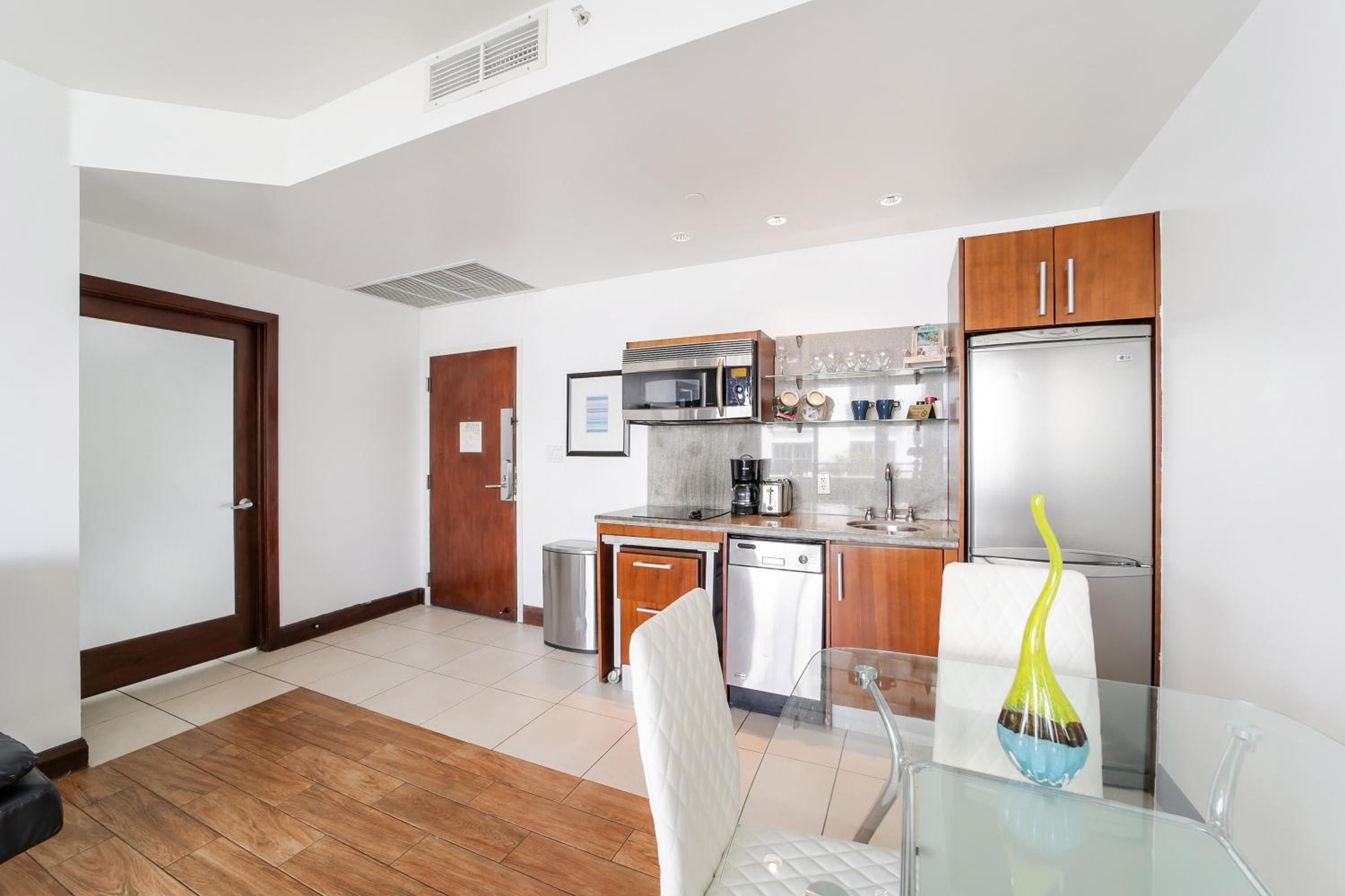 Strand Ocean Drive Suites, Miami Beach, photo 2