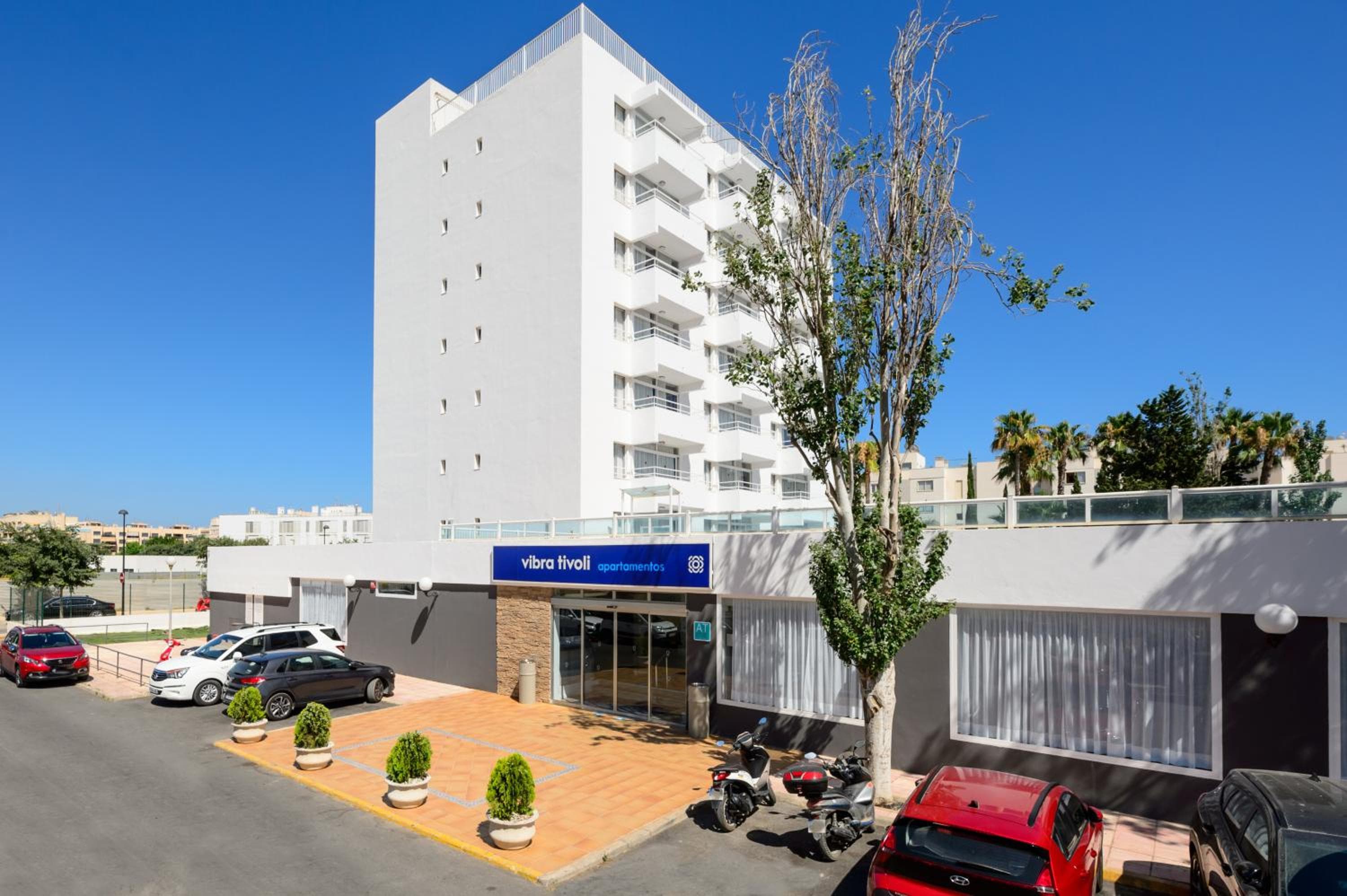 Apartamentos Vibra Tivoli, Playa d'en Bossa, photo 5