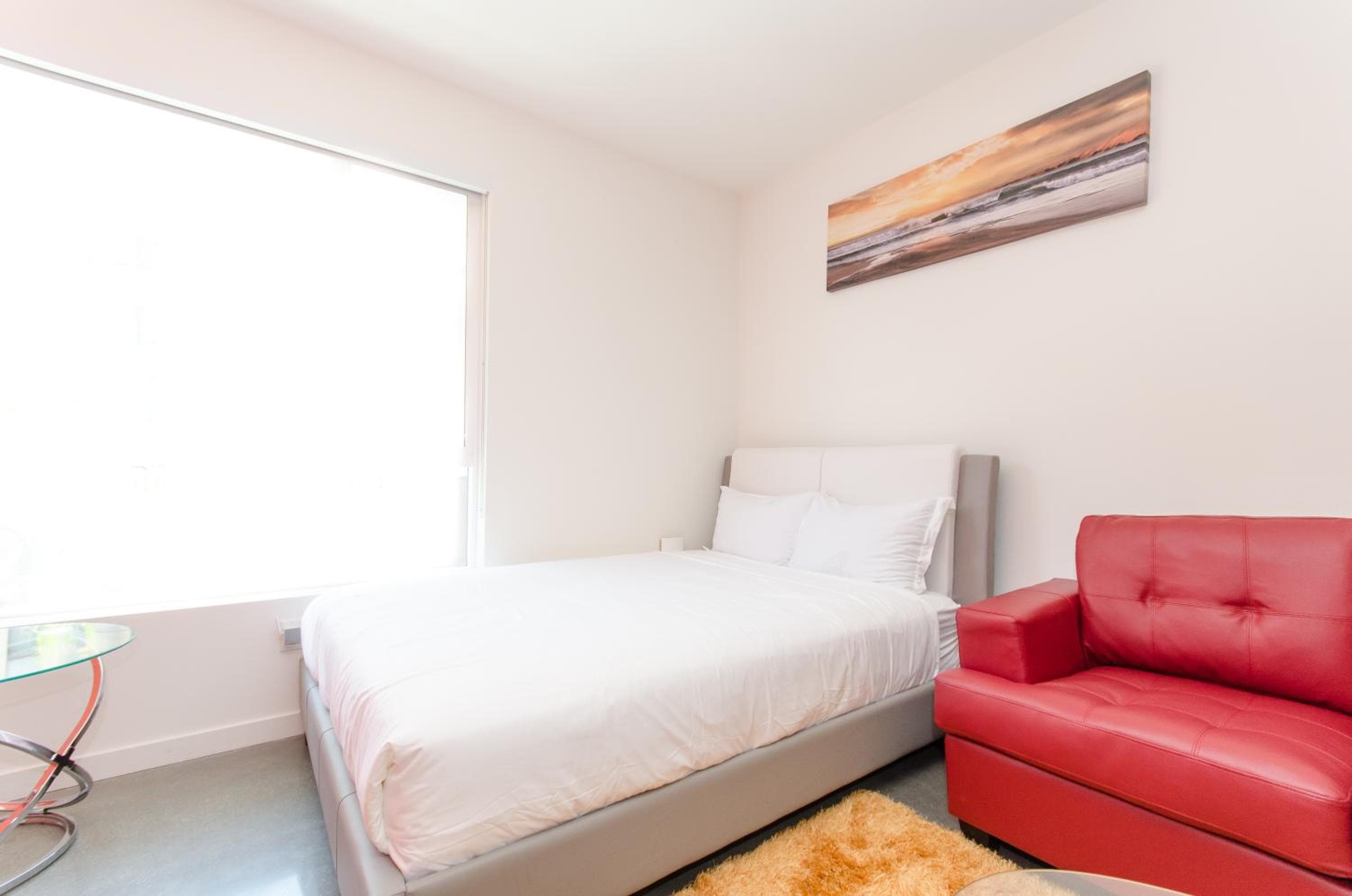 Modern Apartment Rentals, Los Angeles, photo 3
