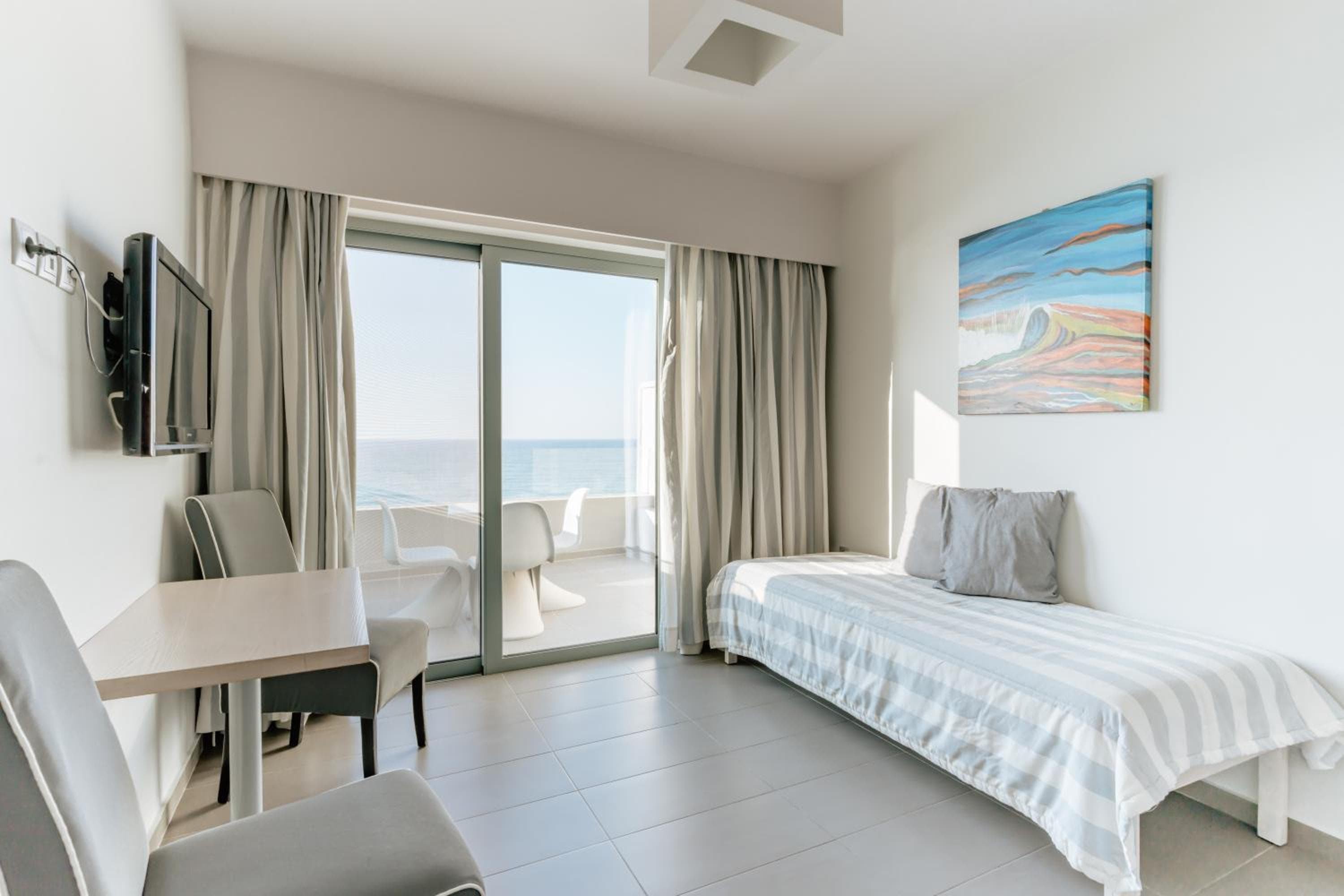 Palm Beach Hotel Apartments, Rethymno Town, photo 6