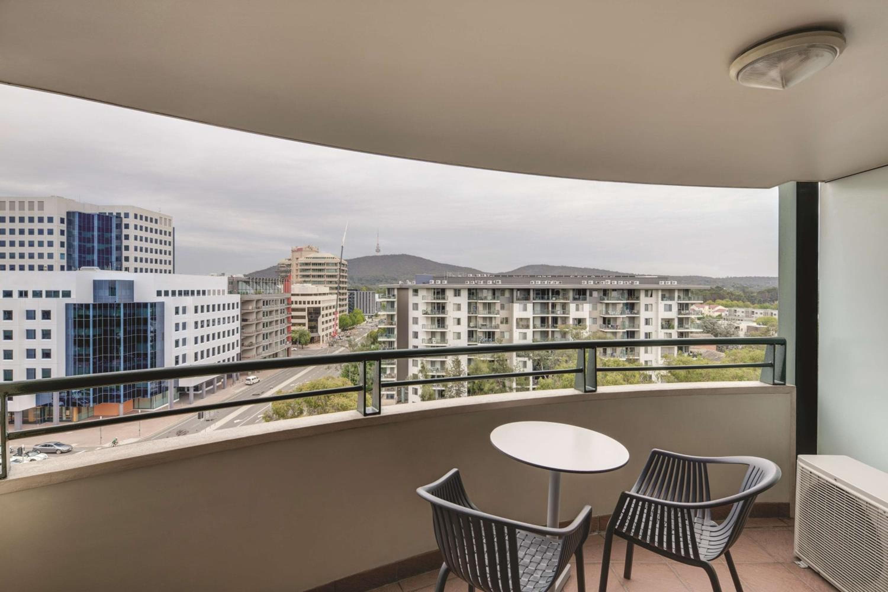 Adina Serviced Apartments Canberra James Court, Canberra, photo 4