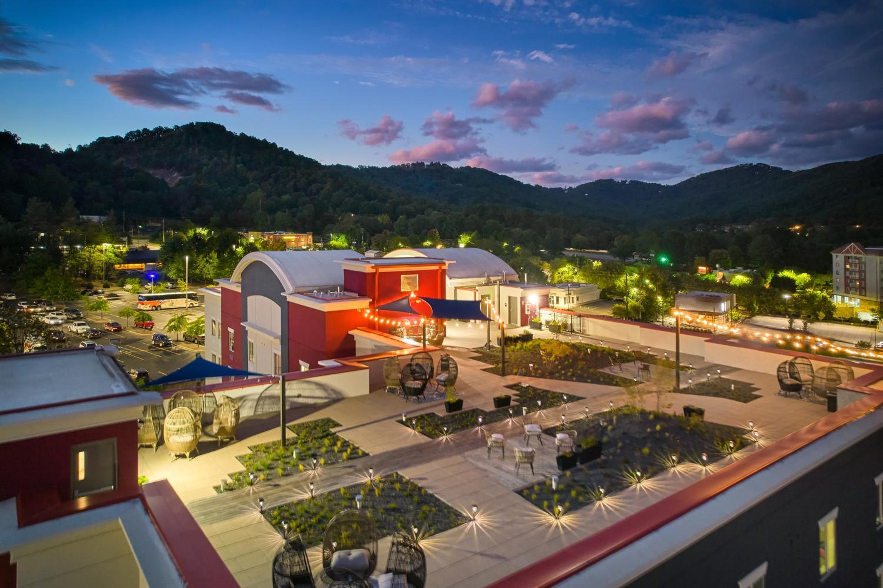 Candlewood Suites - Asheville Downtown by IHG, Asheville