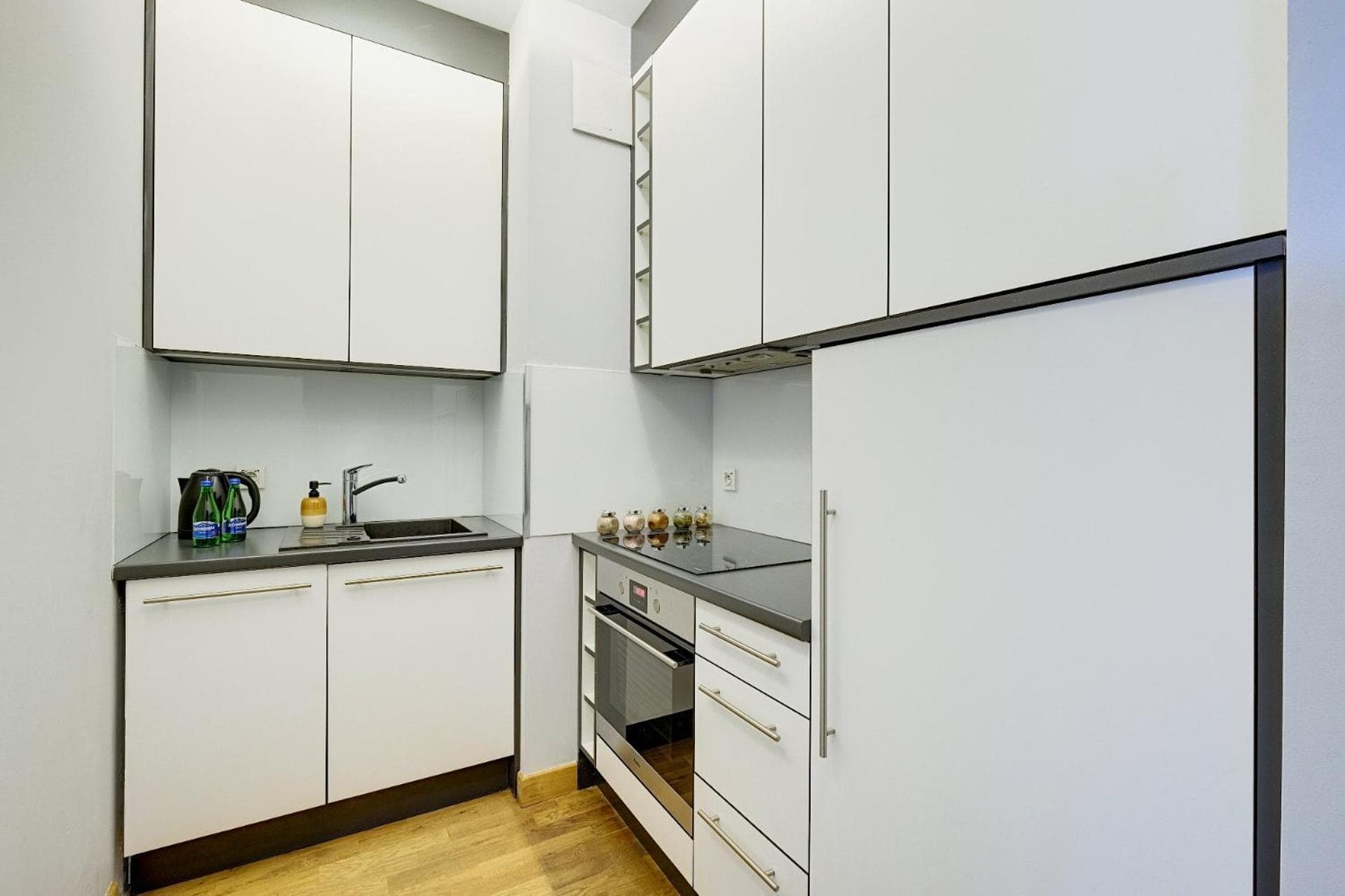 GO Apartments - ApartHotel, Warsaw, photo 2