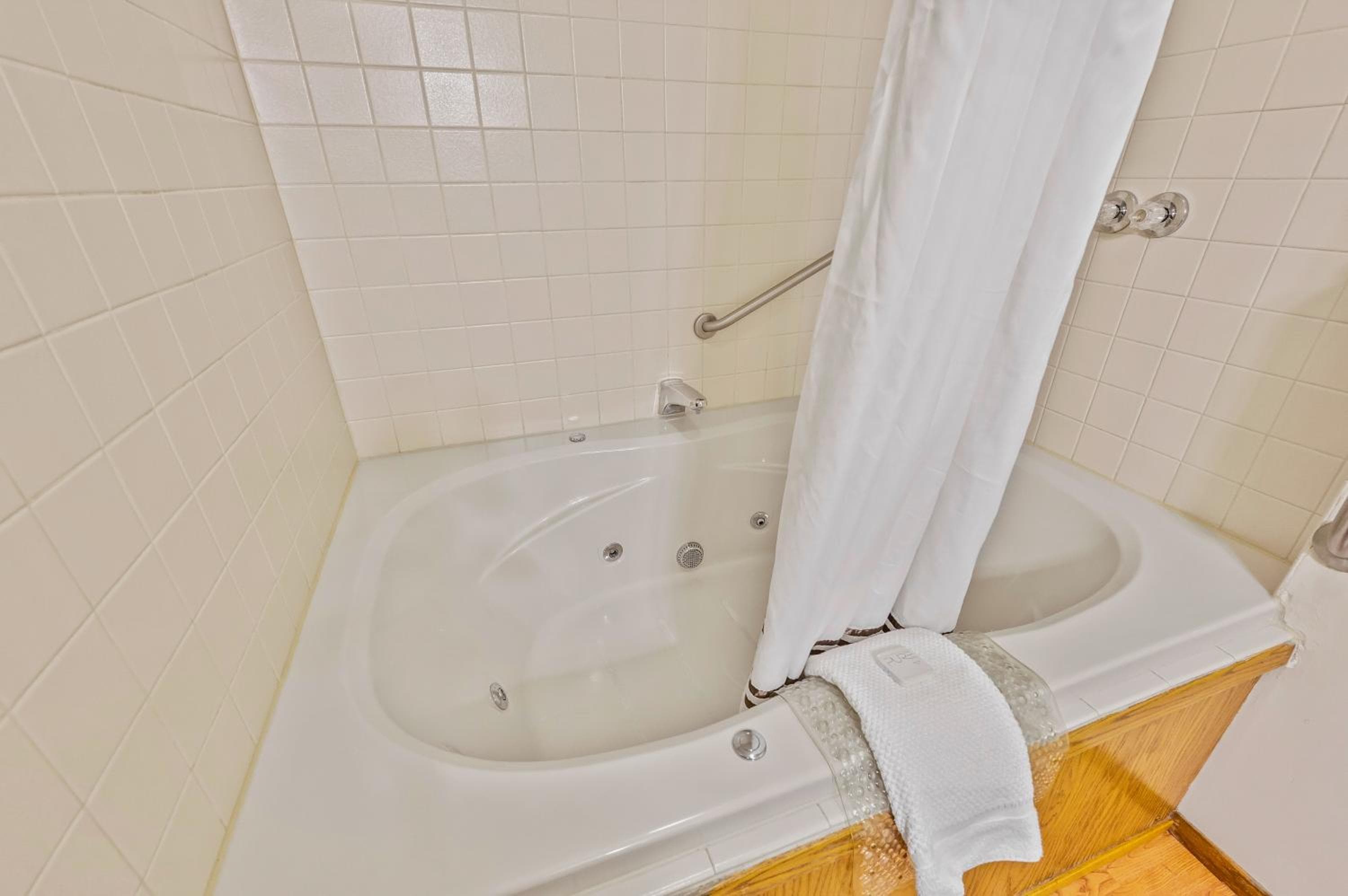 Evergreen Hill Condominiums, Fish Creek, photo 5
