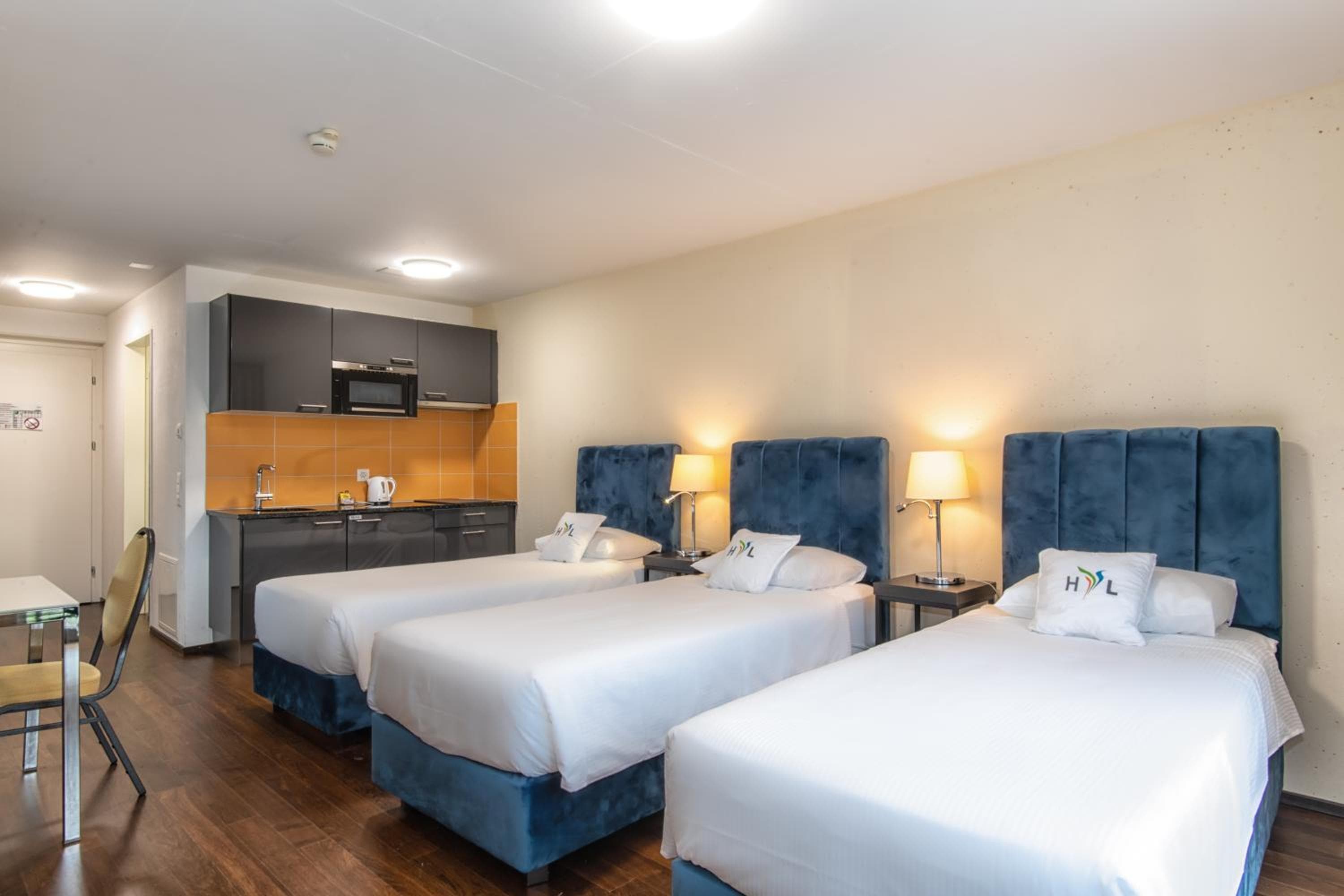 Hotel Residence Loren - contact & contactless check-in, Uster, photo 2