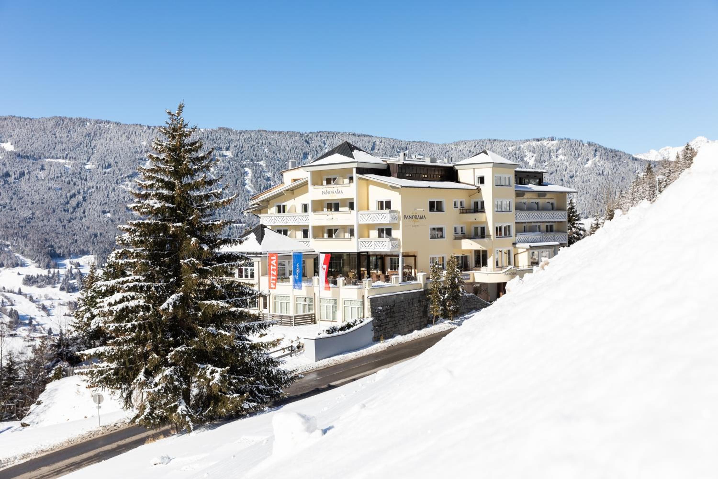 Wellness Aparthotel Panorama Alpin - Ferienwohnungen Jerzens im Pitztal, Jerzens