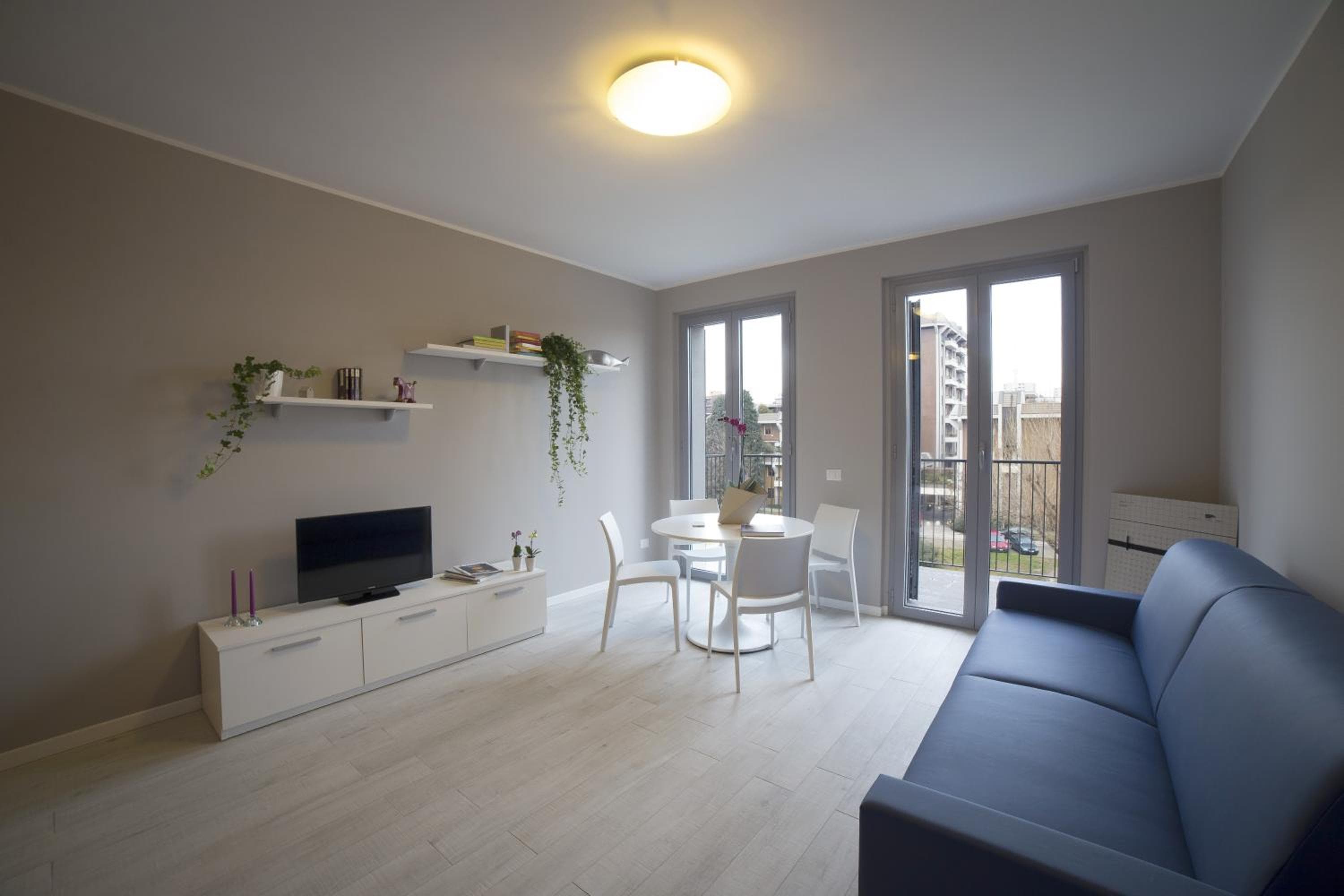 Aurum Aparthotels Pianell 10, Milan, photo 2