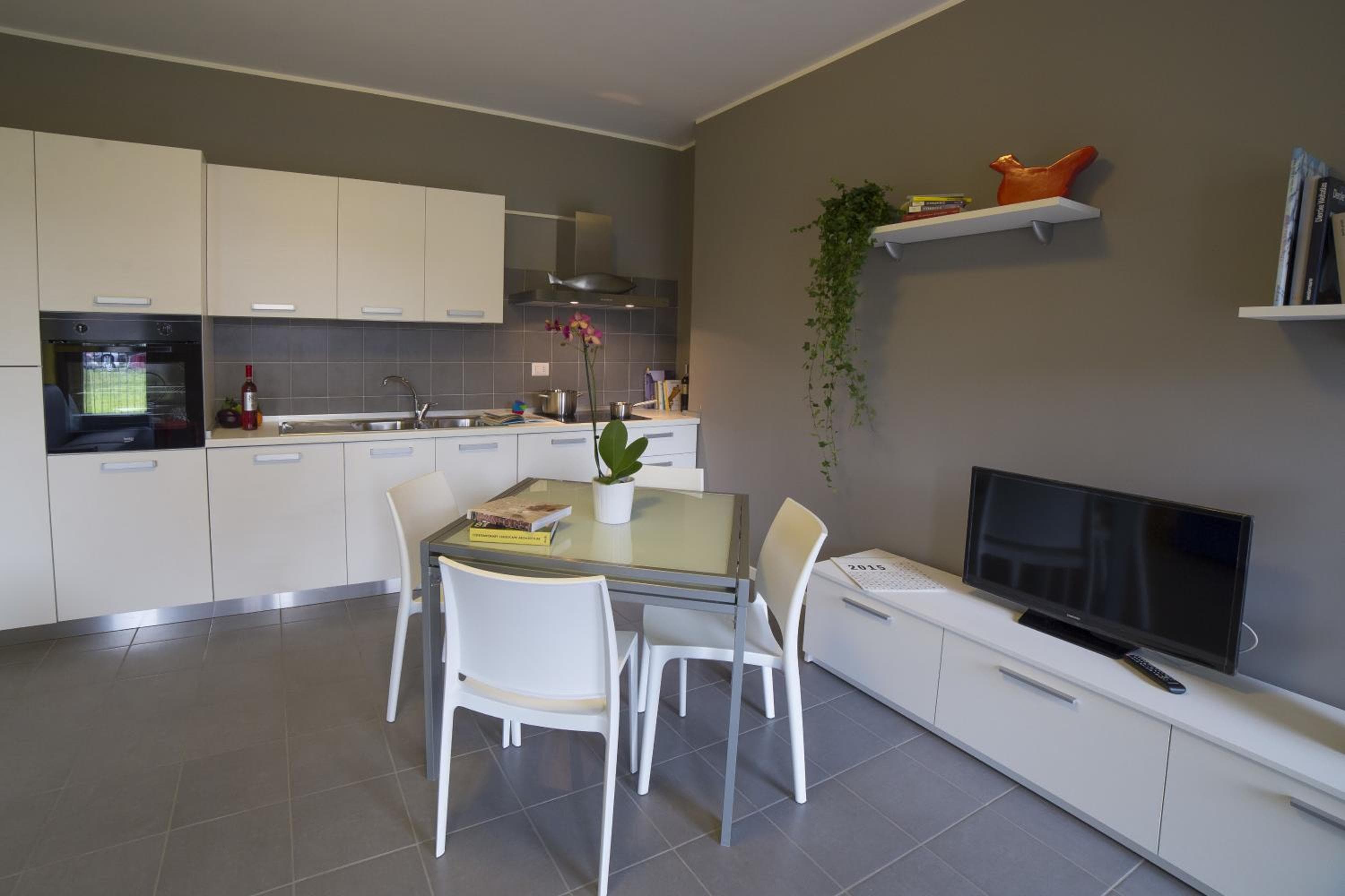 Aurum Aparthotels Pianell 10, Milan, photo 3