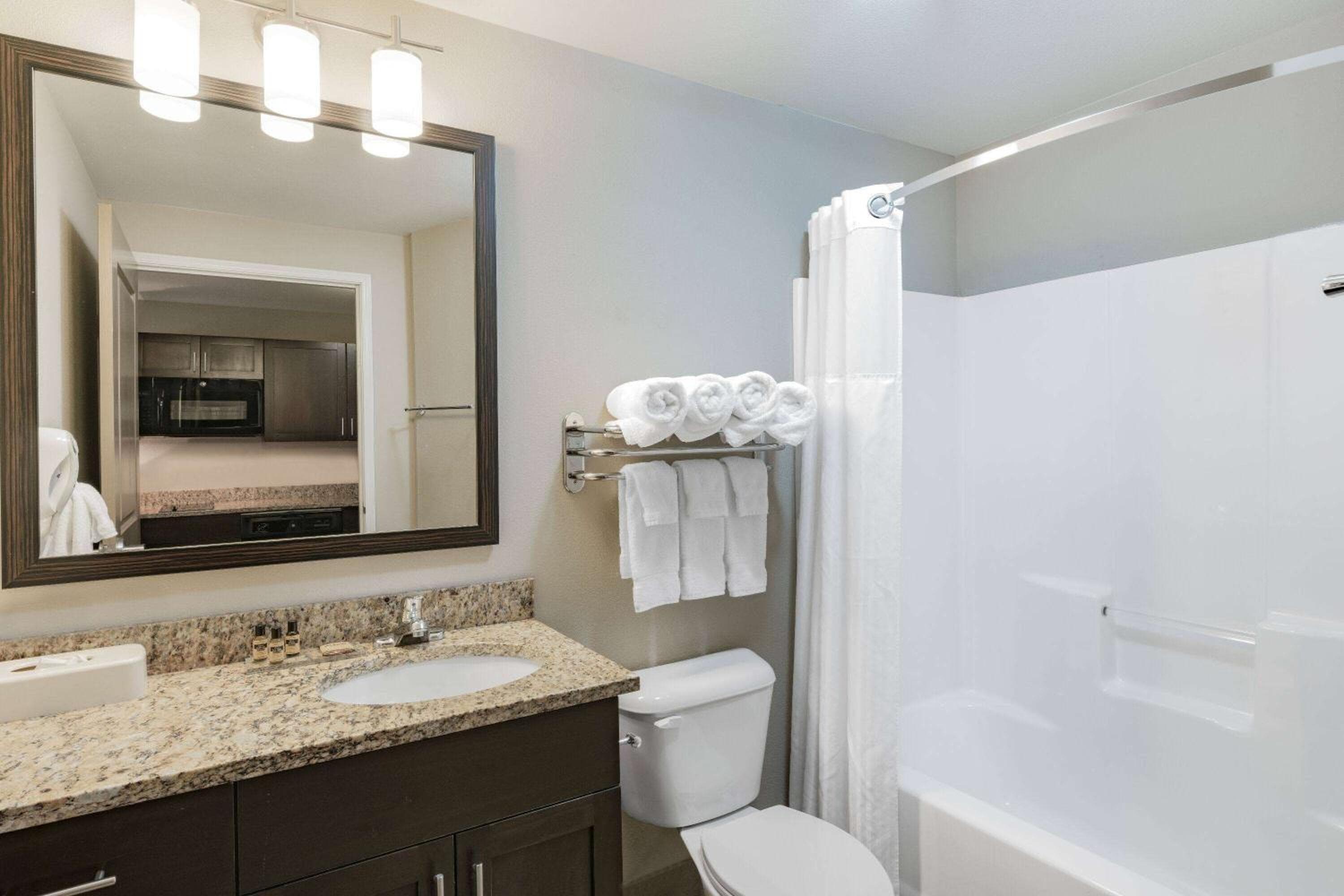 Hawthorn Extended Stay by Wyndham Dickinson, Dickinson, photo 4