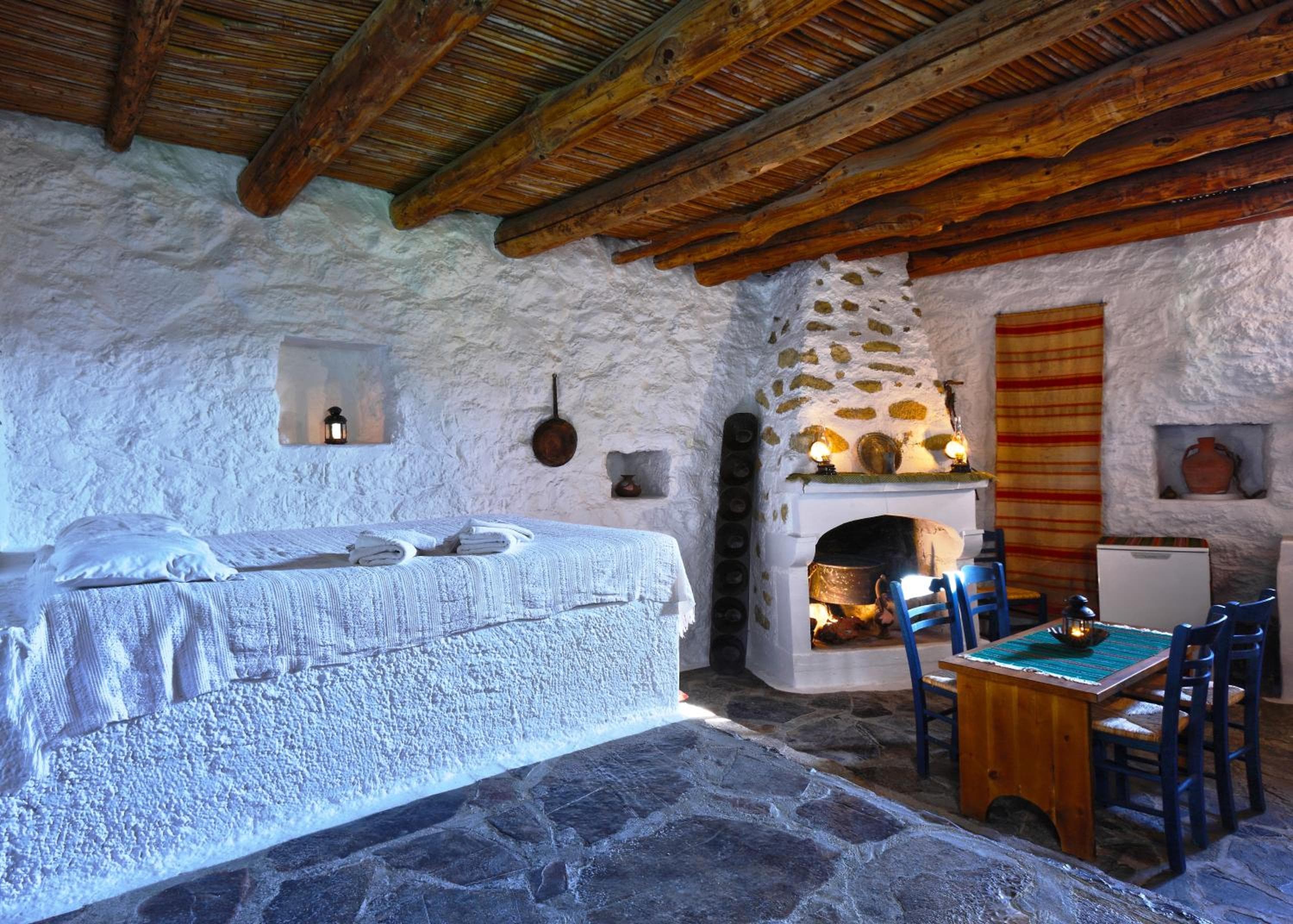 Aspros Potamos, Makry Gialos, photo 2