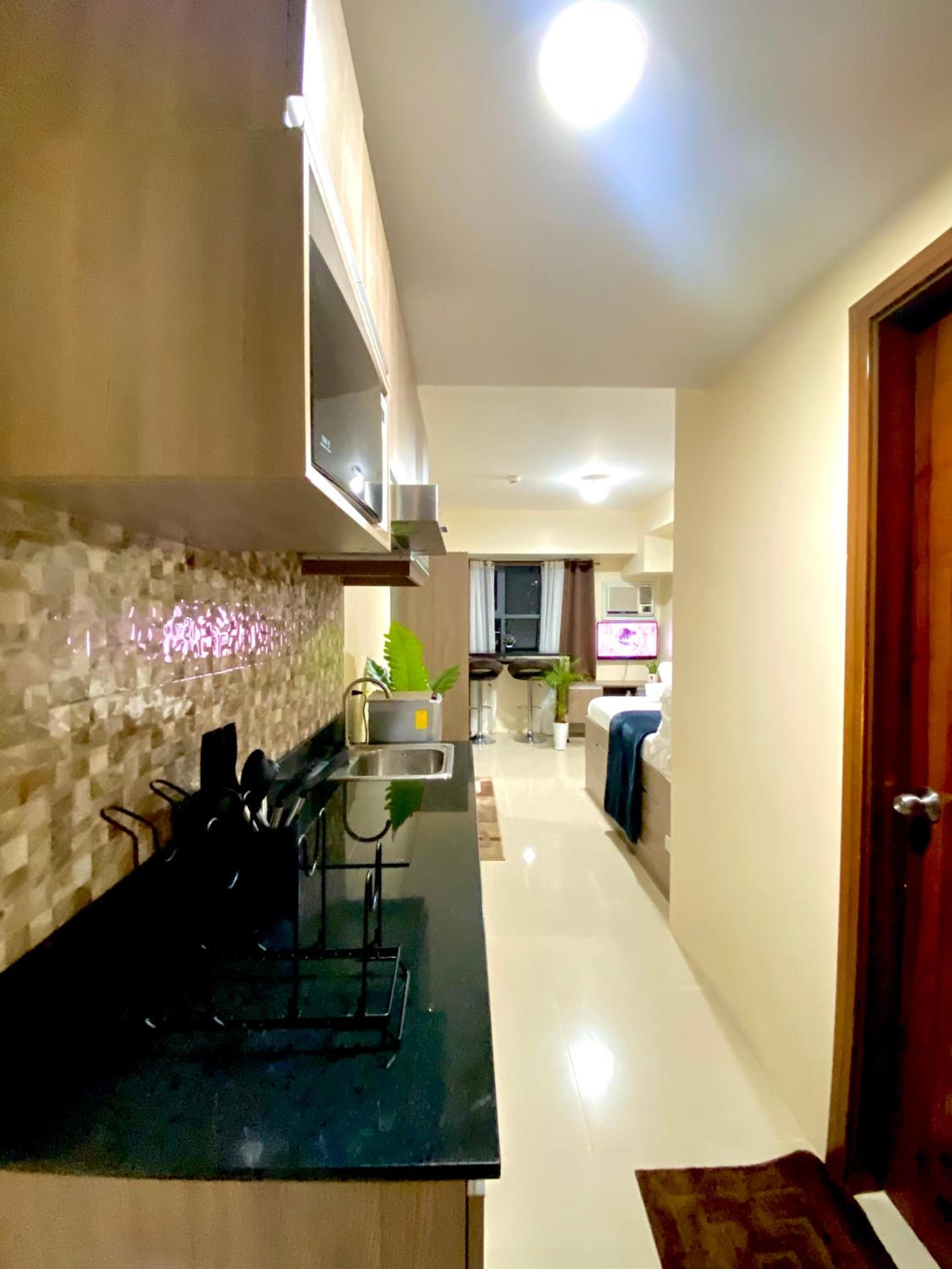 Stunning Sea View Studio Unit@ Horizons 101, Cebu City, photo 4