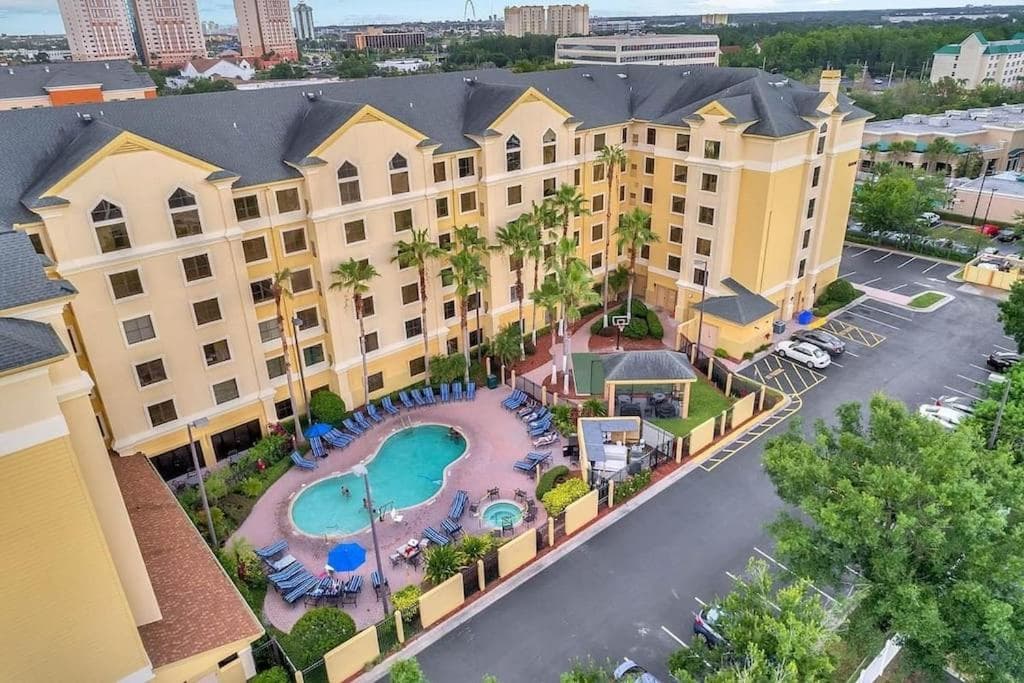 Great Condo Incredible Location, Orlando