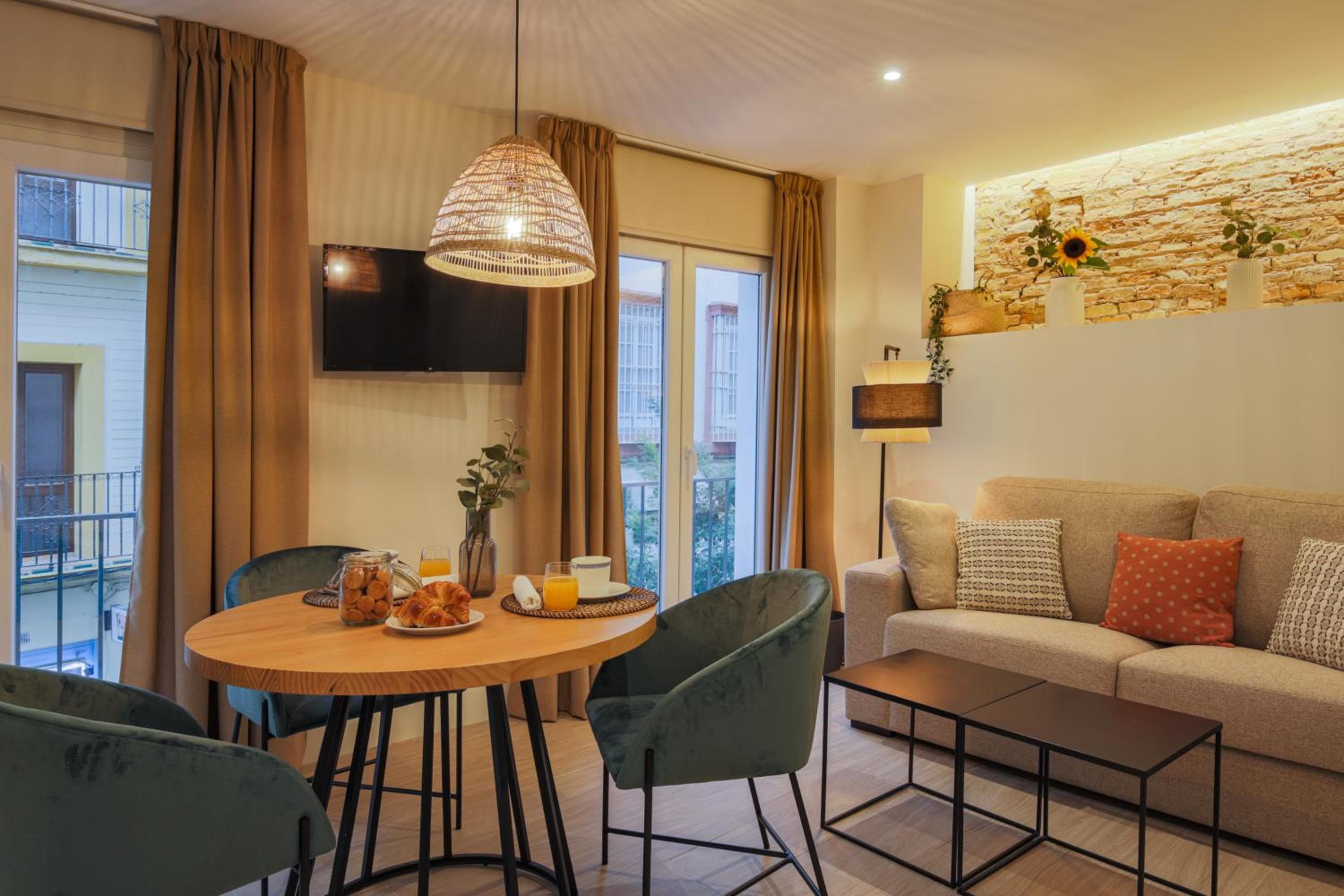Apartamentos Magna Sevilla, Seville