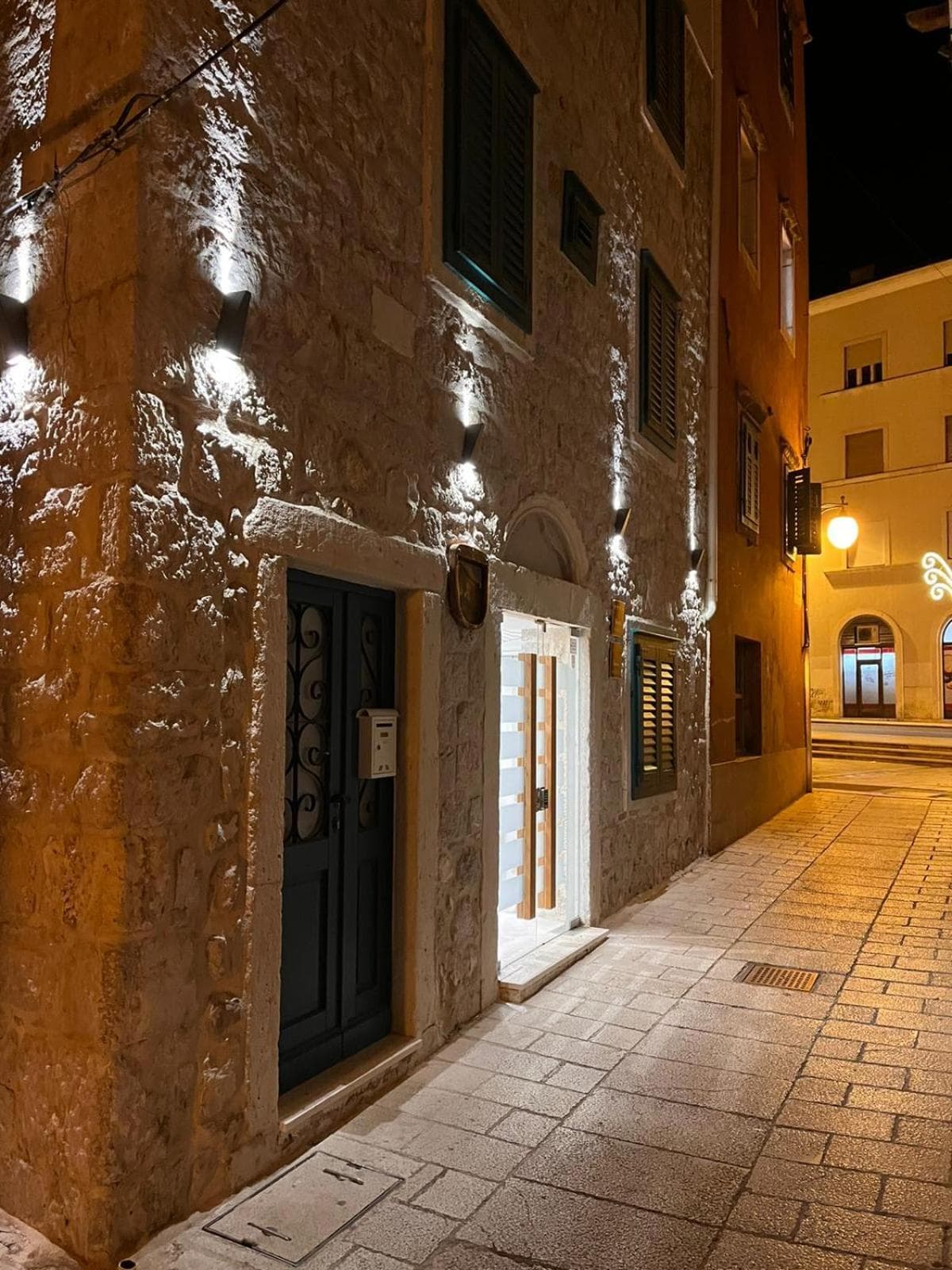 ST. CLARA OLD TOWN, Šibenik