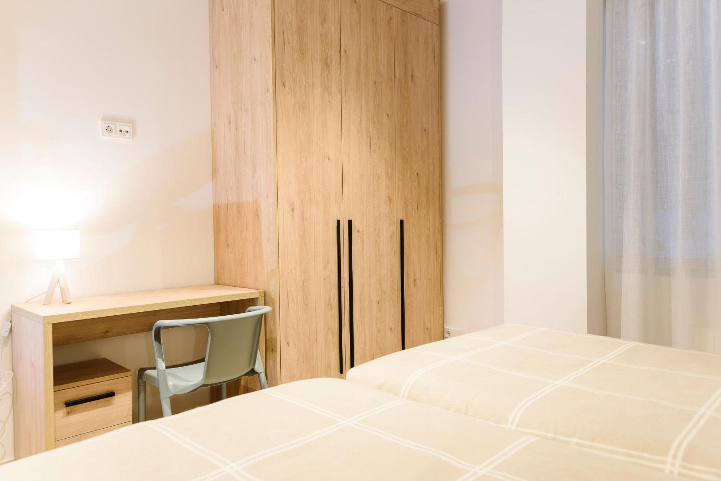 APARTHOTEL SALBURUA, Vitoria-Gasteiz, photo 2