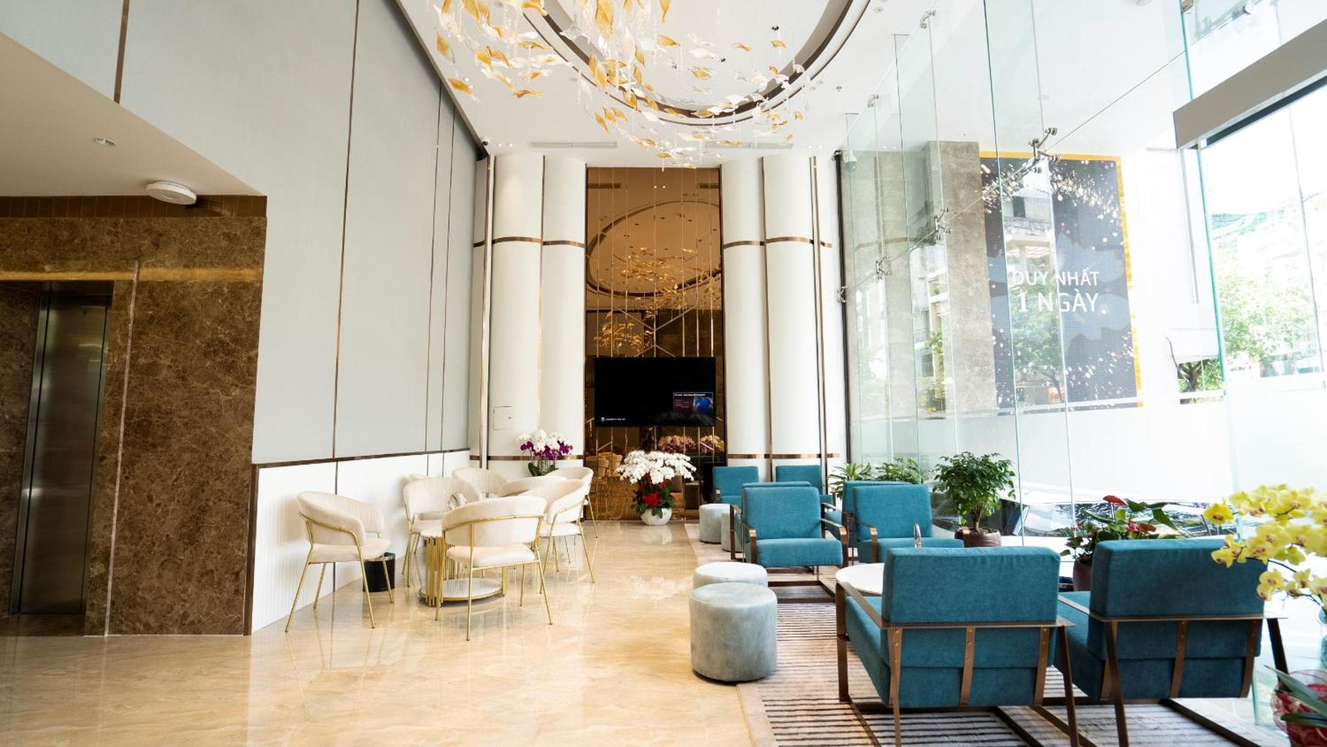 Celine Living - Central, photo 1