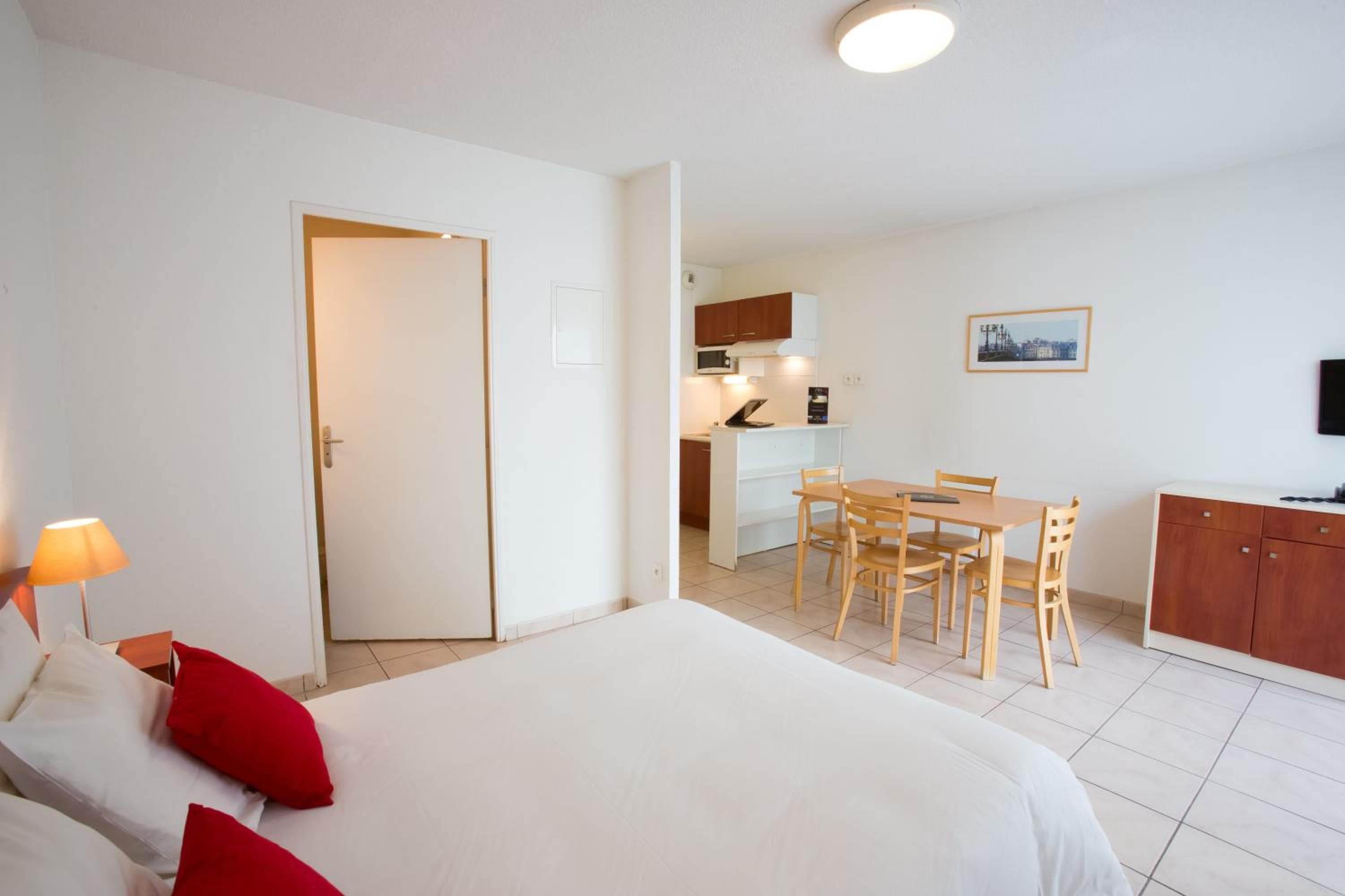 All Suites Appart Hôtel - Bordeaux - Mérignac Aéroport, Mérignac, photo 4