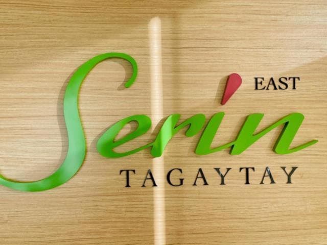 Lucky East Serin with Netflix DisneyPlus FreeCoffeeTea & Recliner, Tagaytay, photo 3