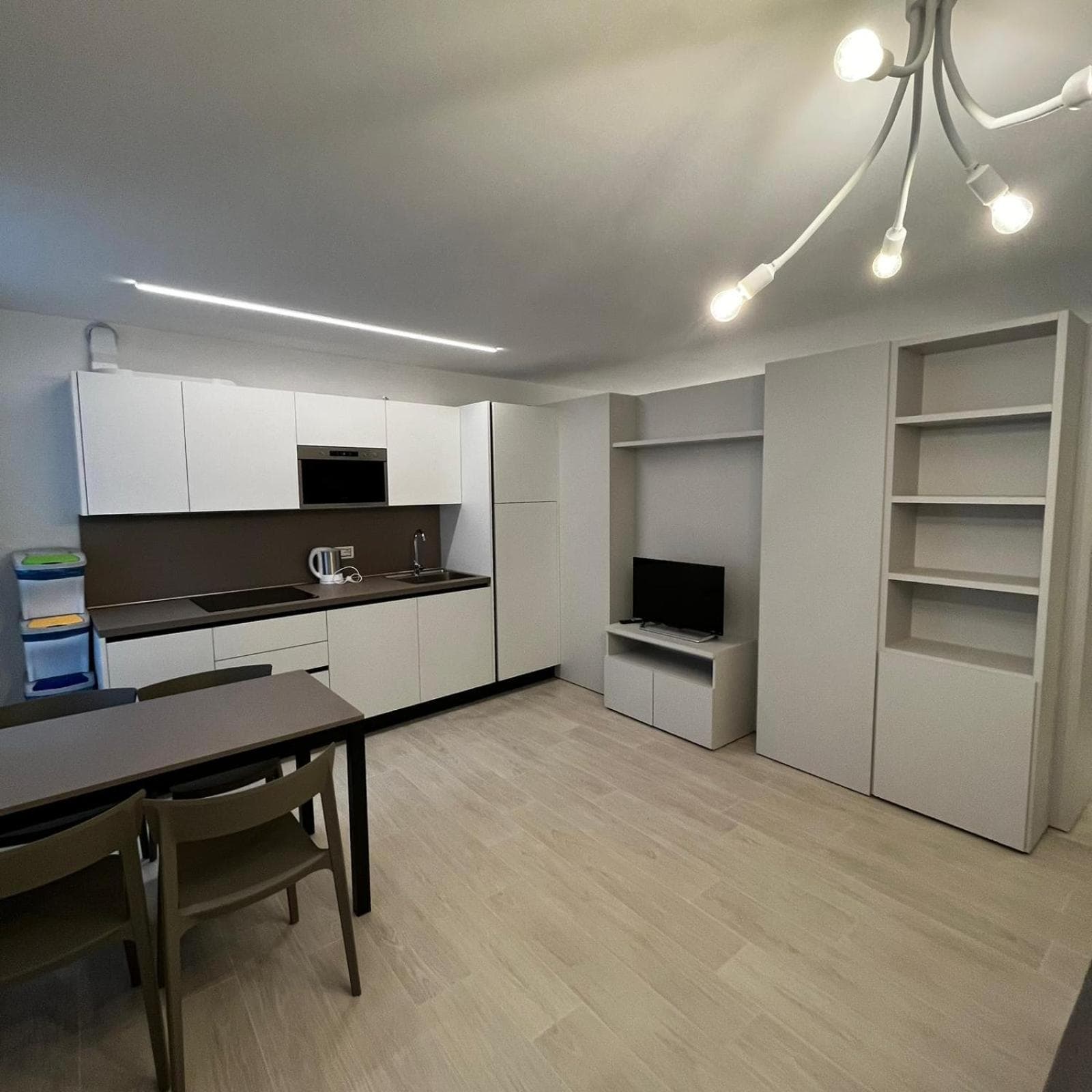 Smart Apartments Palazzo Mazzini, Rovereto, photo 3
