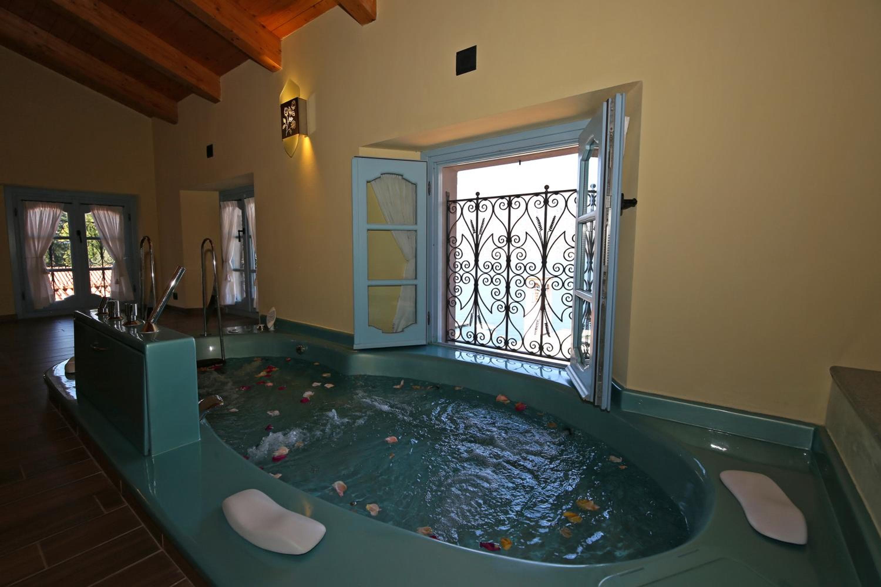 Palazzo Del Vicerè, Lezzeno, photo 5