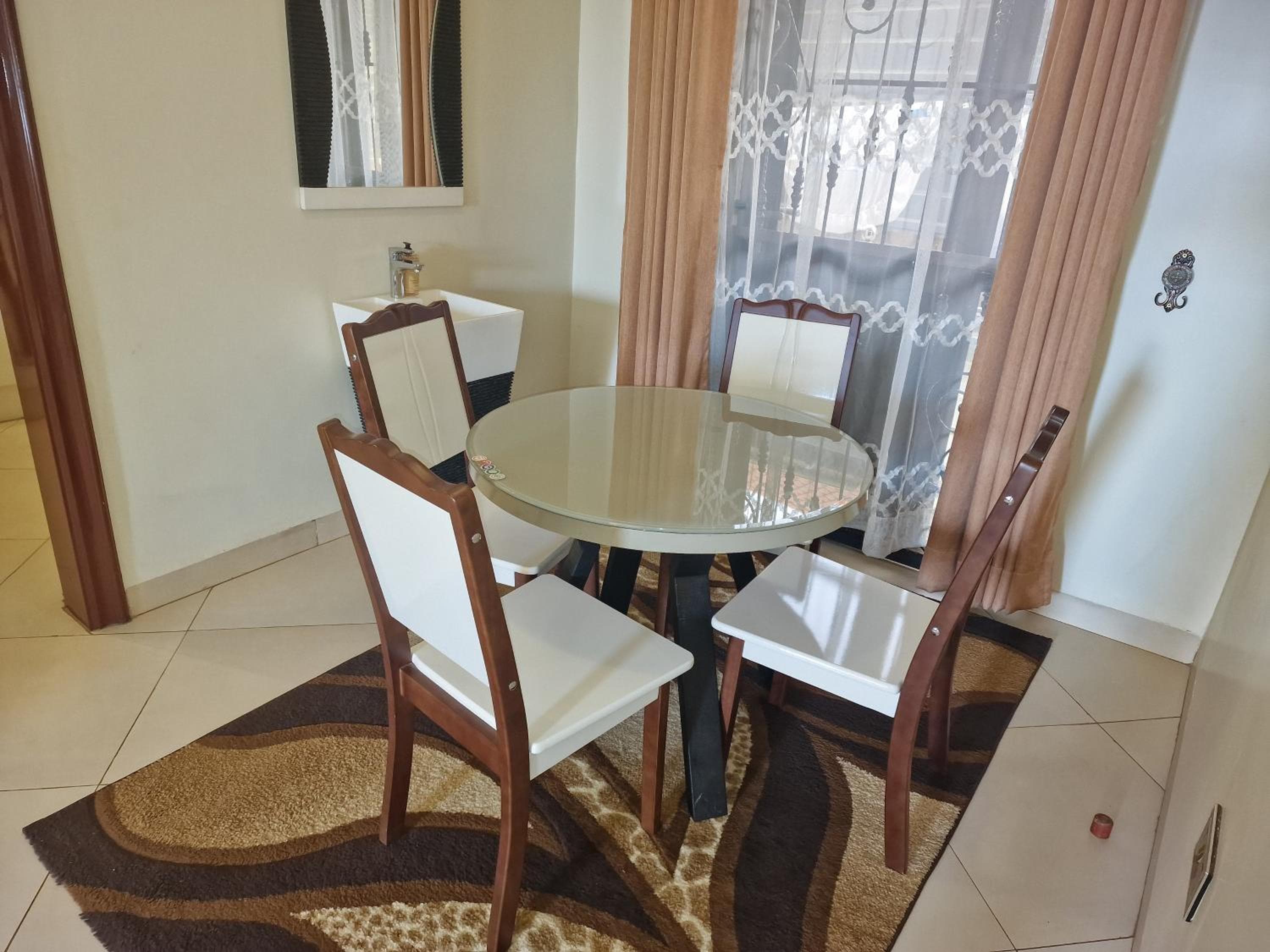 Eric Wilkins Apartments, Kampala, photo 5