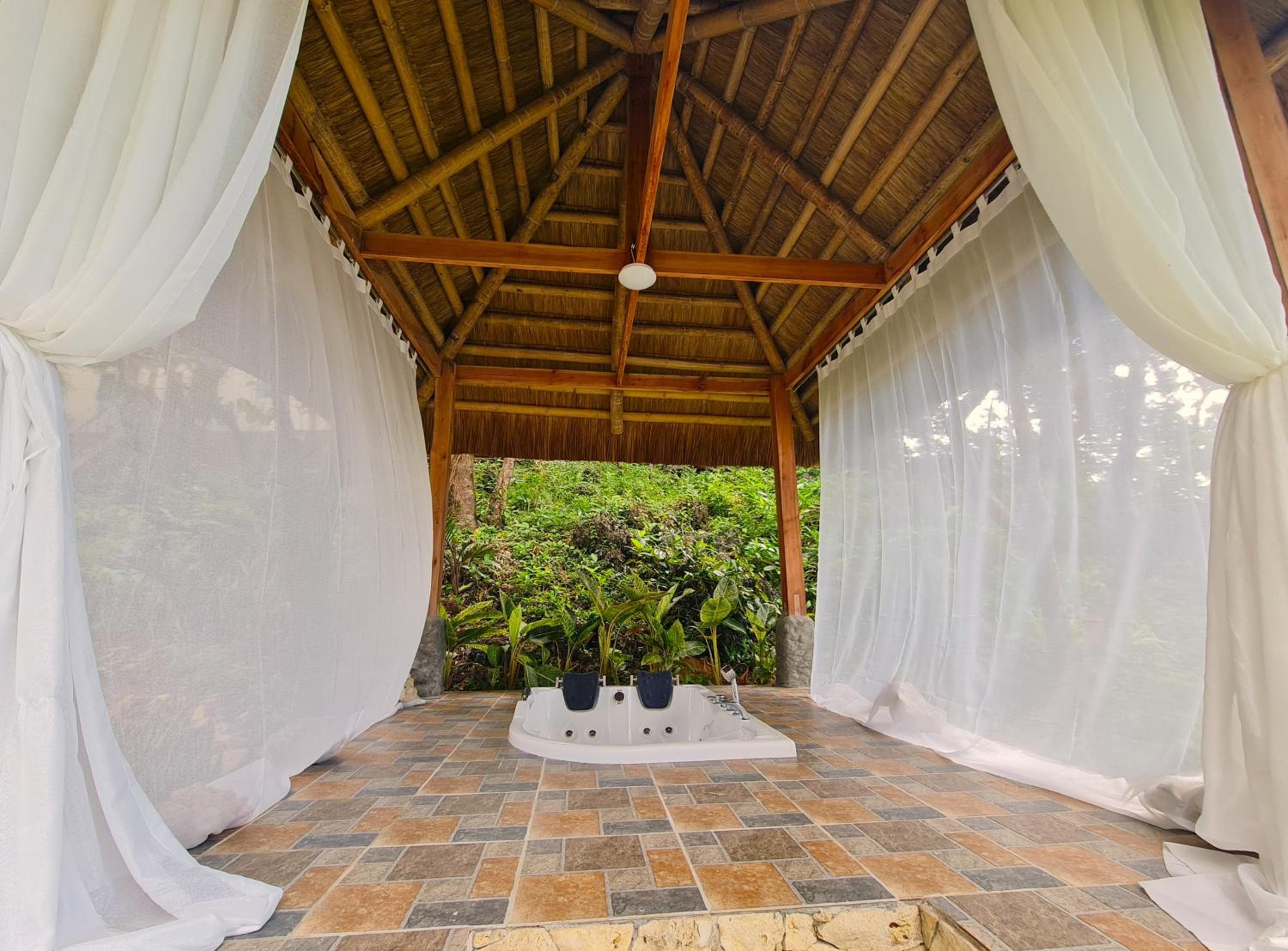 Antique Amor Bungalows & Villas, Pandan, photo 6