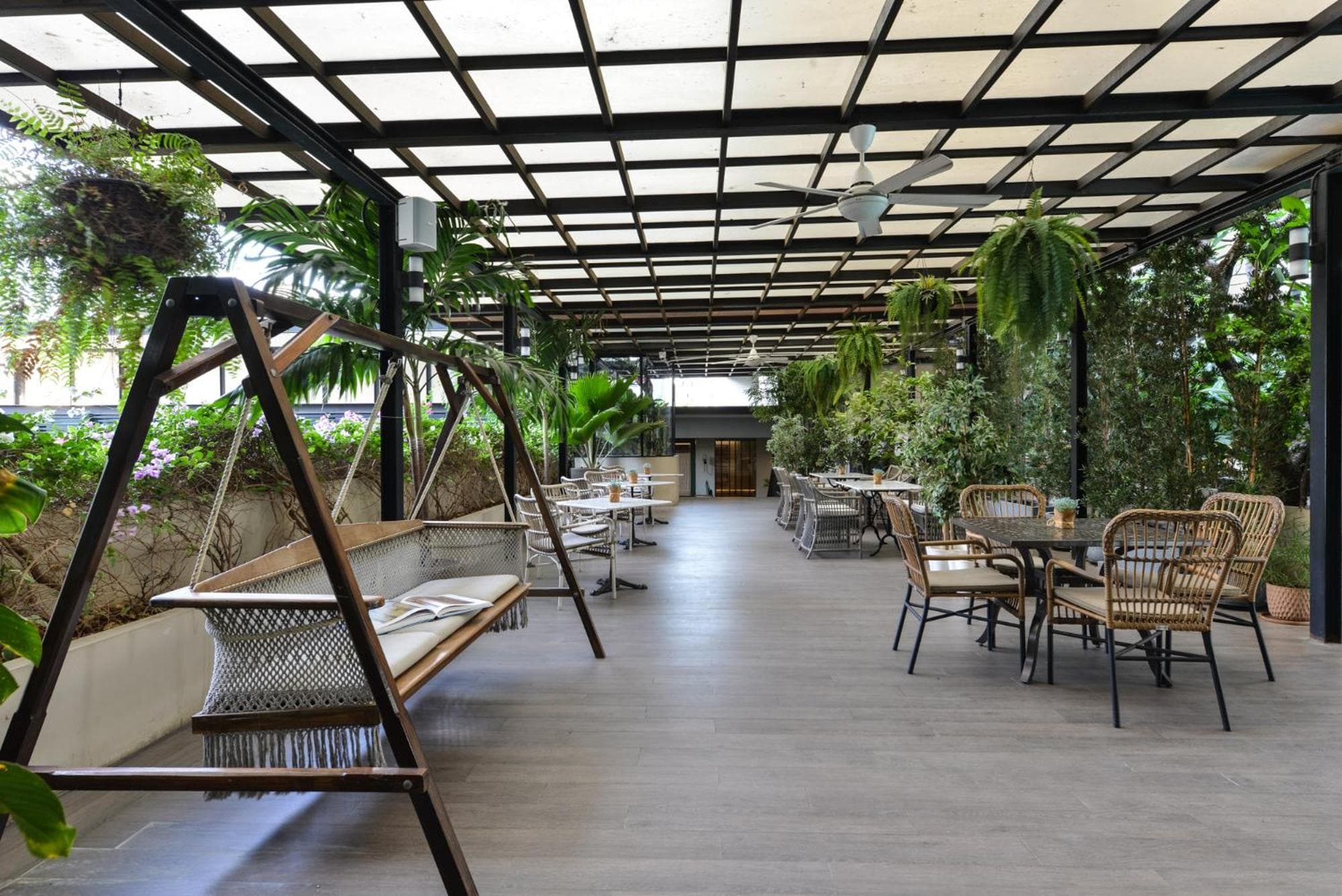 Abloom Exclusive Serviced Apartments, Bangkok, photo 3