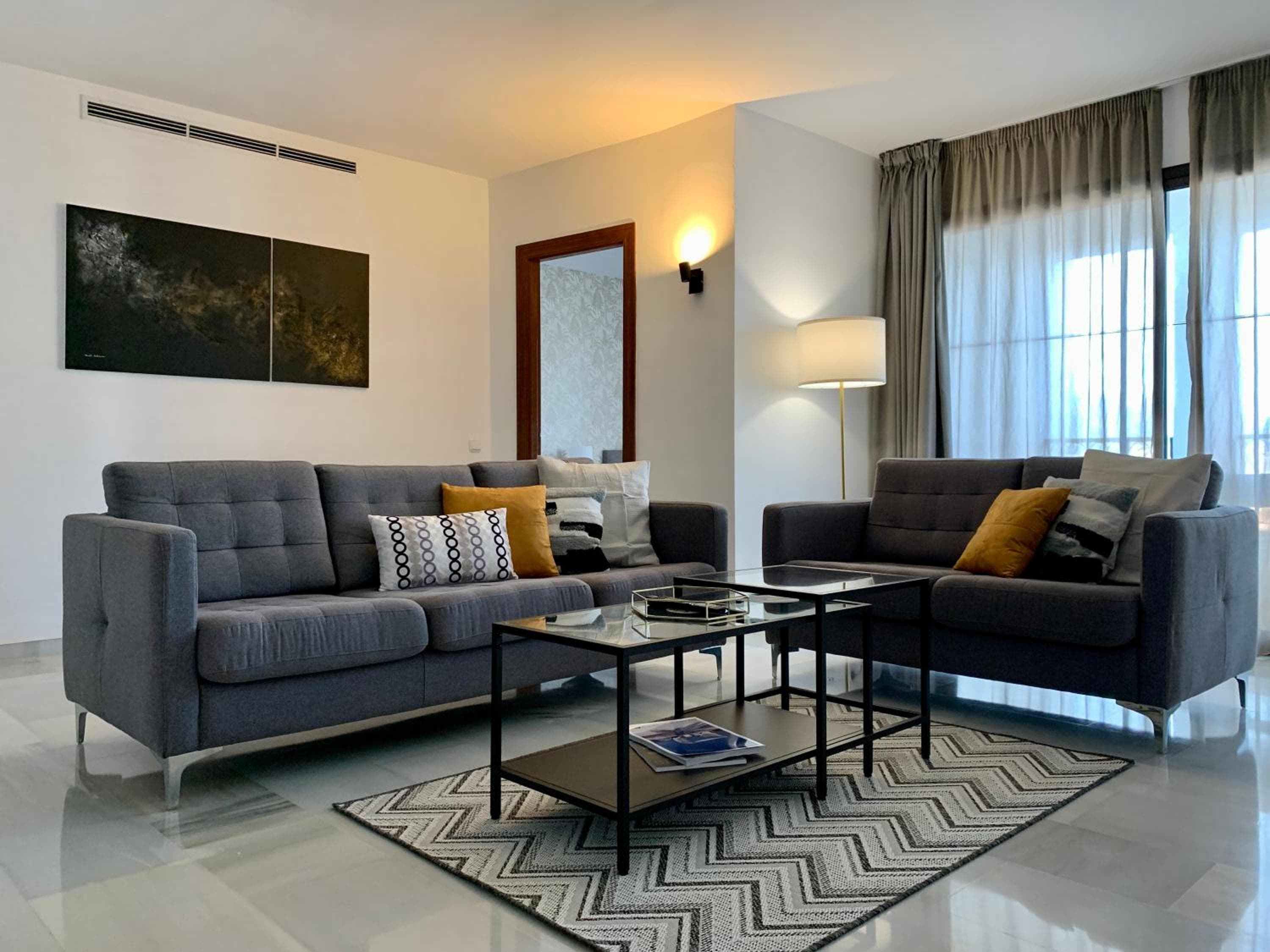 Benabola Hotel & Suites, Marbella, photo 2