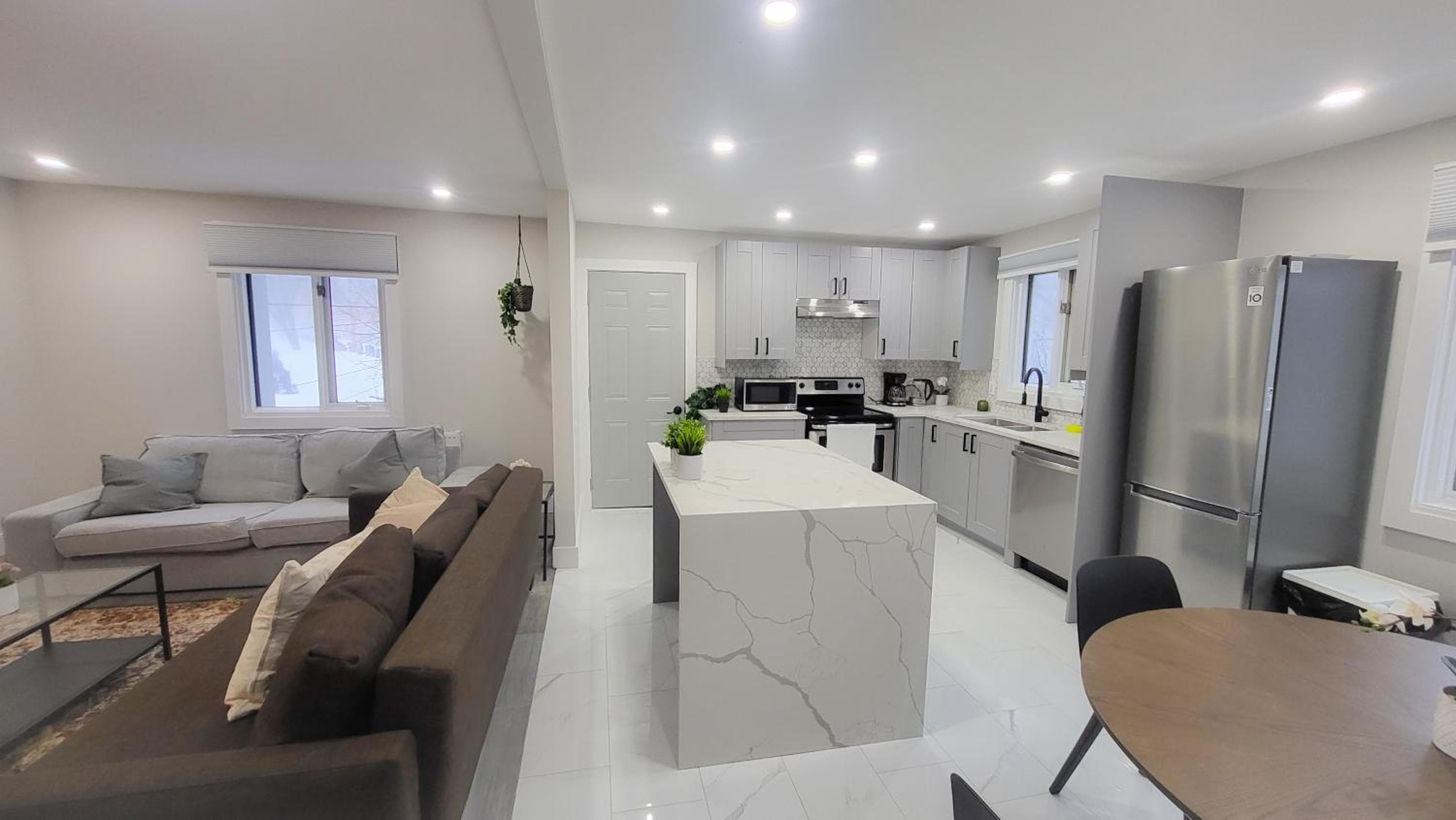 JstLikeHome - Serenity Suites & Guesthouse, Ottawa