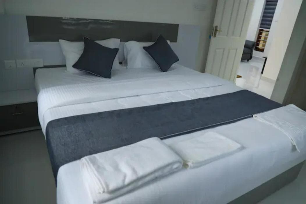 Yelza Hotel and Residence, Alwaye, photo 6