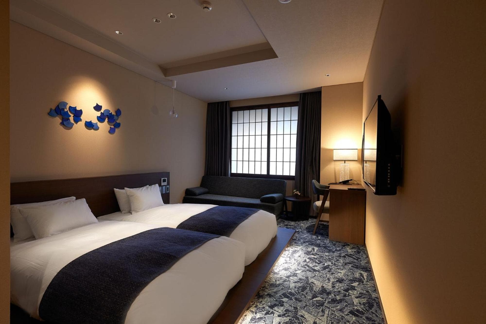 Minn Kanazawa, Kanazawa, photo 5