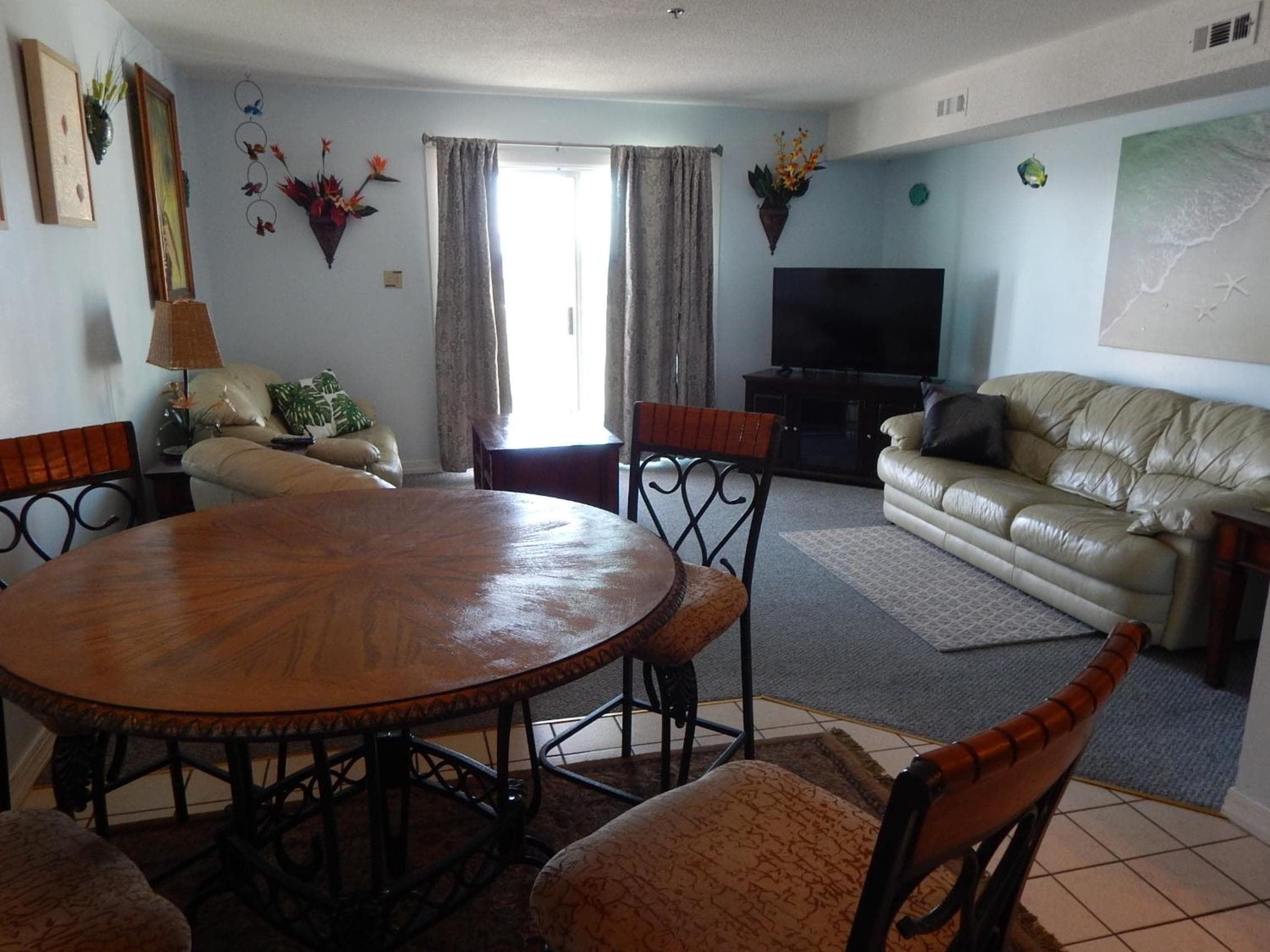 Marylander Condominiums, 90 steps from the beach, Ocean City, photo 2